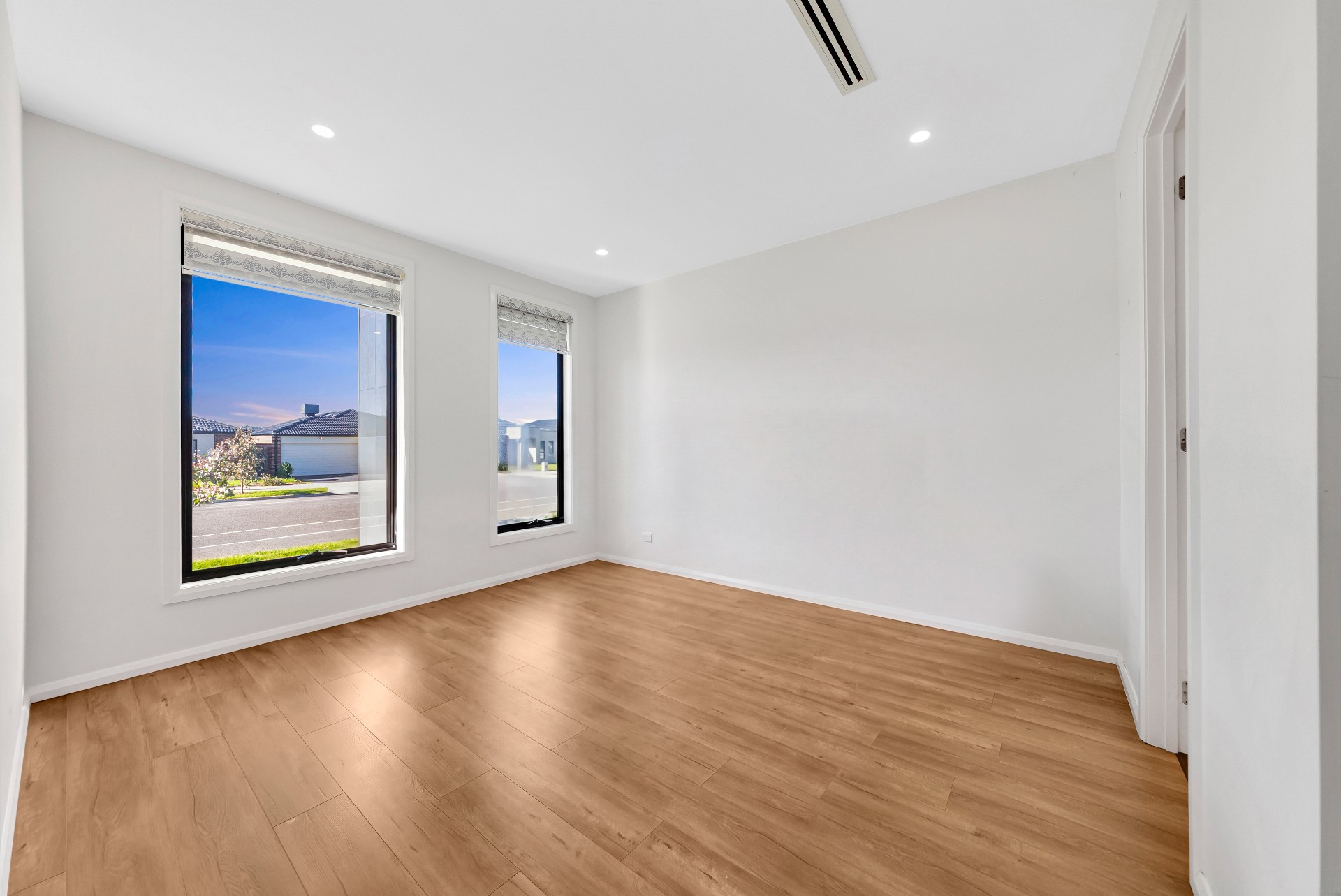 90 Newbridge Boulevard, Wallan, VIC 3756 - Image 3