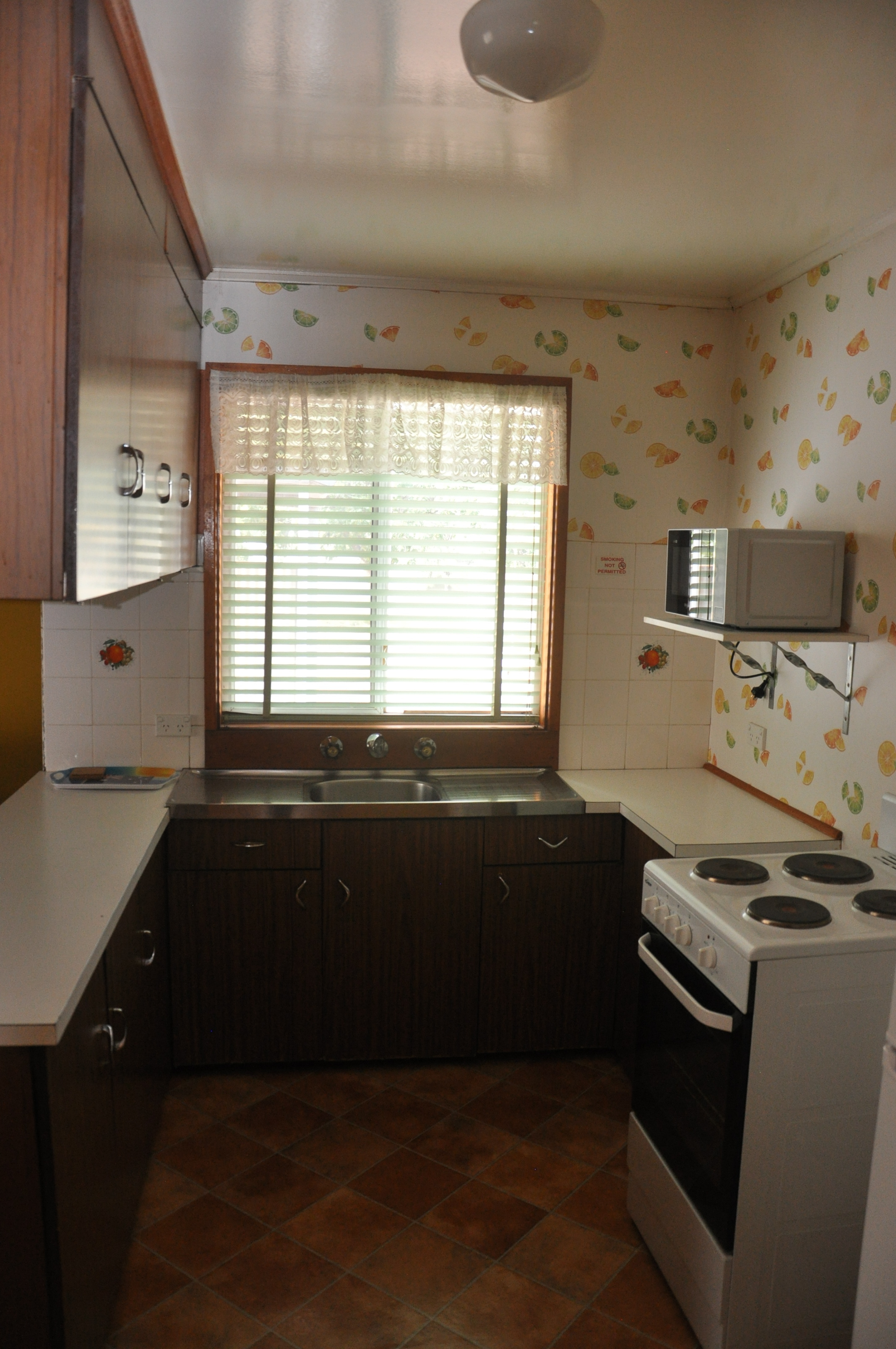 6-bedroom unit at 12-14 Monaghan Street, Cobar, Nsw, 2835, Cobar, New South Wales