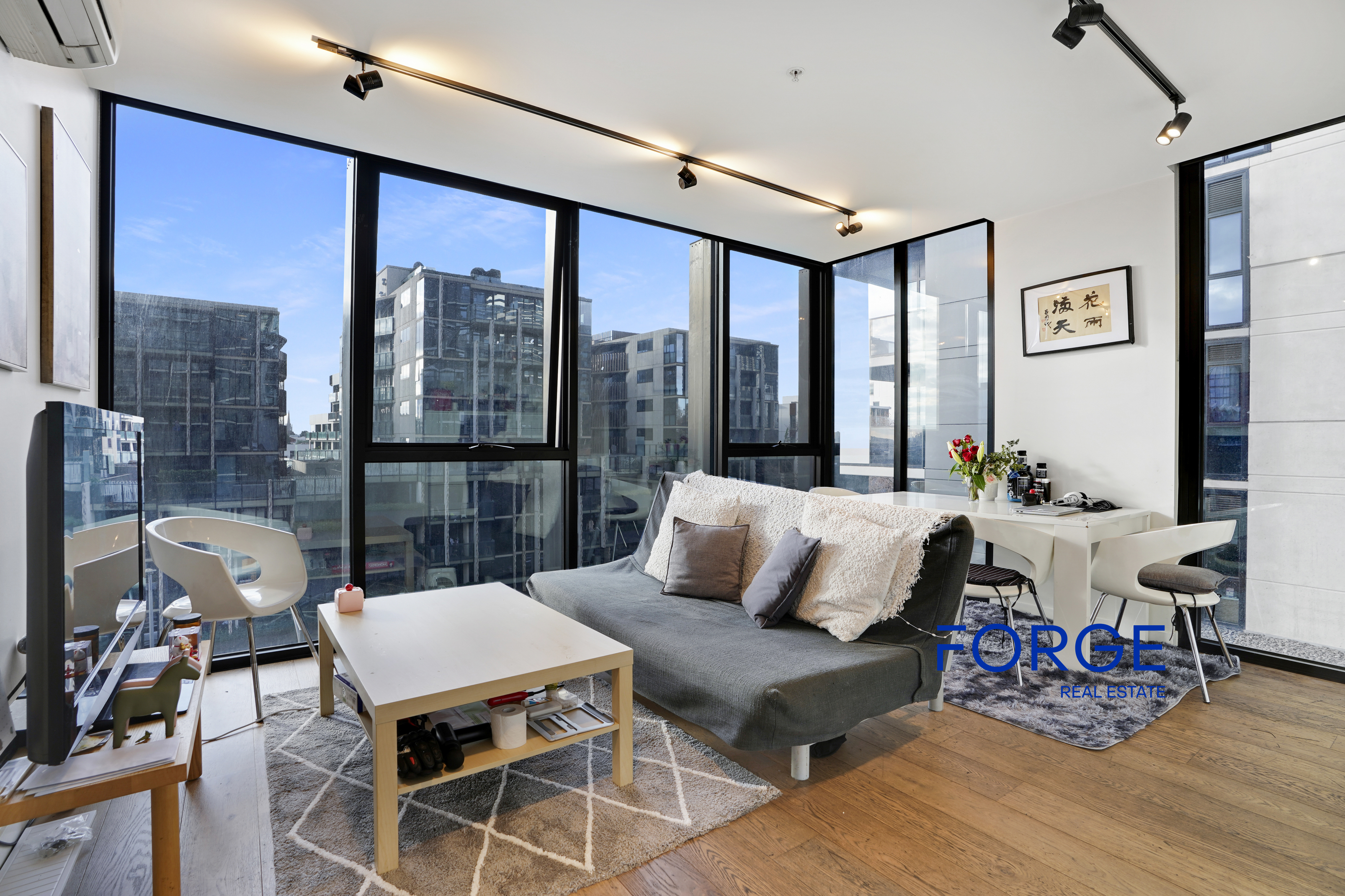 412/65 Dudley Street, West Melbourne, Vic, 3003 - Image 2