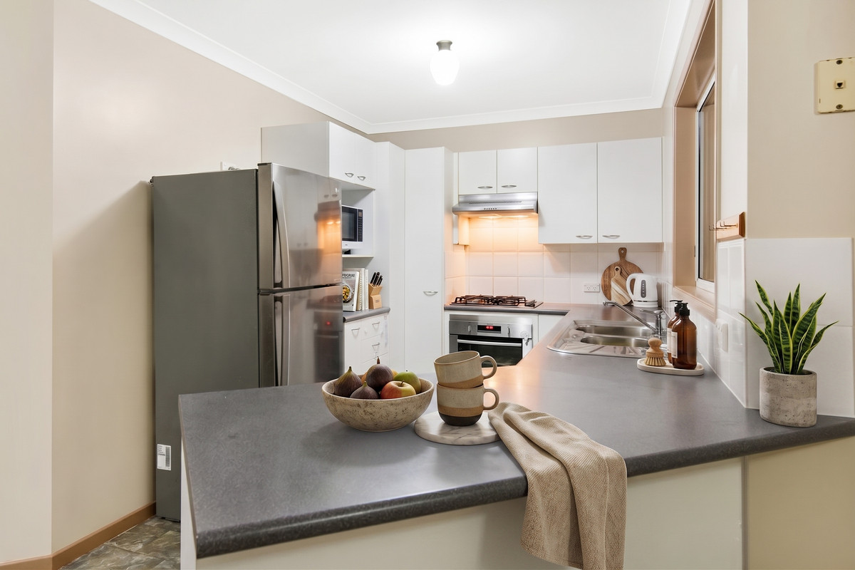 4 LATROBE STREET, Fitzgibbon QLD 4018 - Image 3