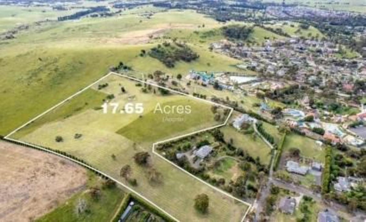 20 Thomson Park Drive, Whittlesea, Vic, 3757 - Image 2