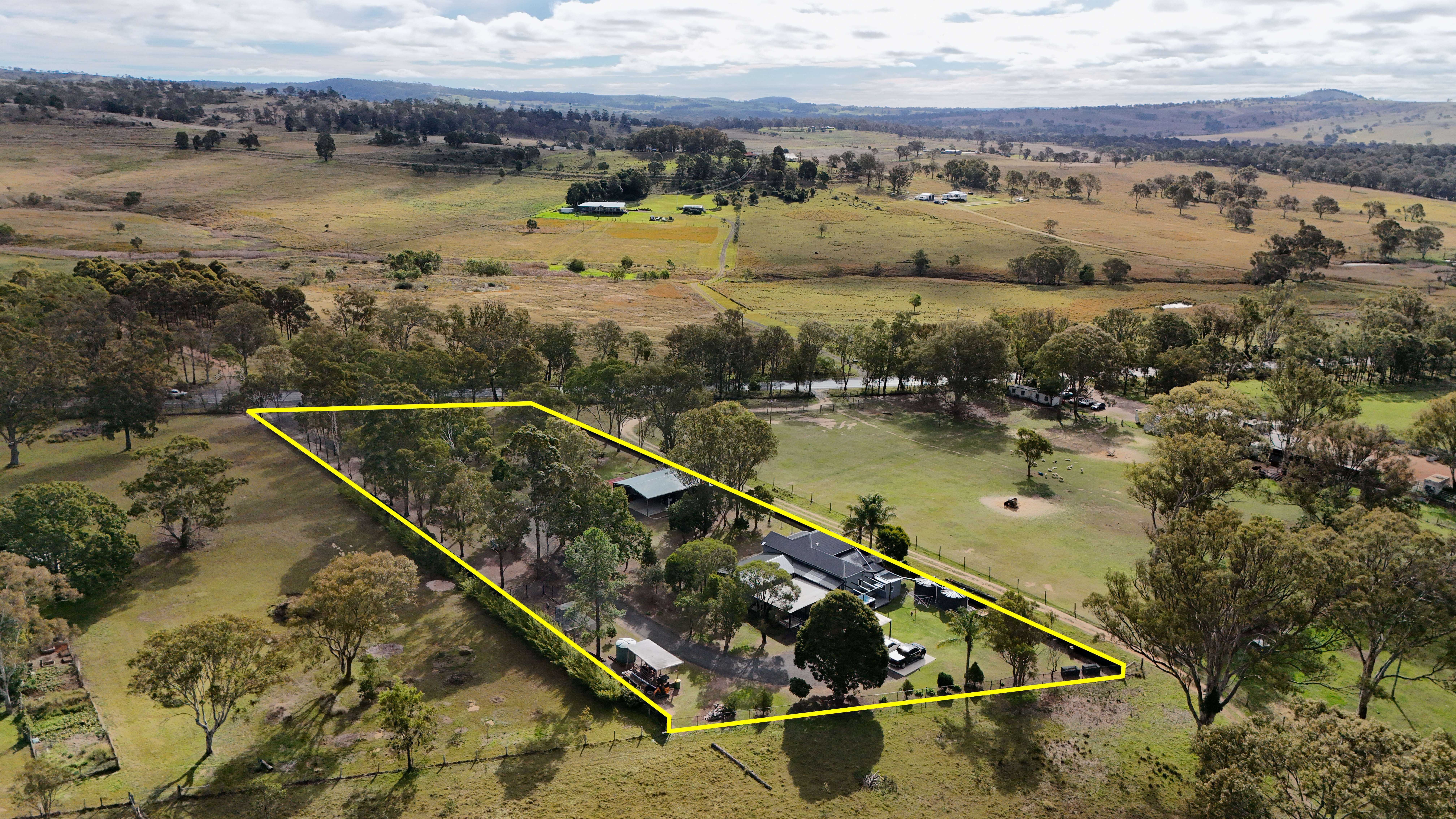 7715 New England Highway, Crows Nest, QLD 4355 - Image 1