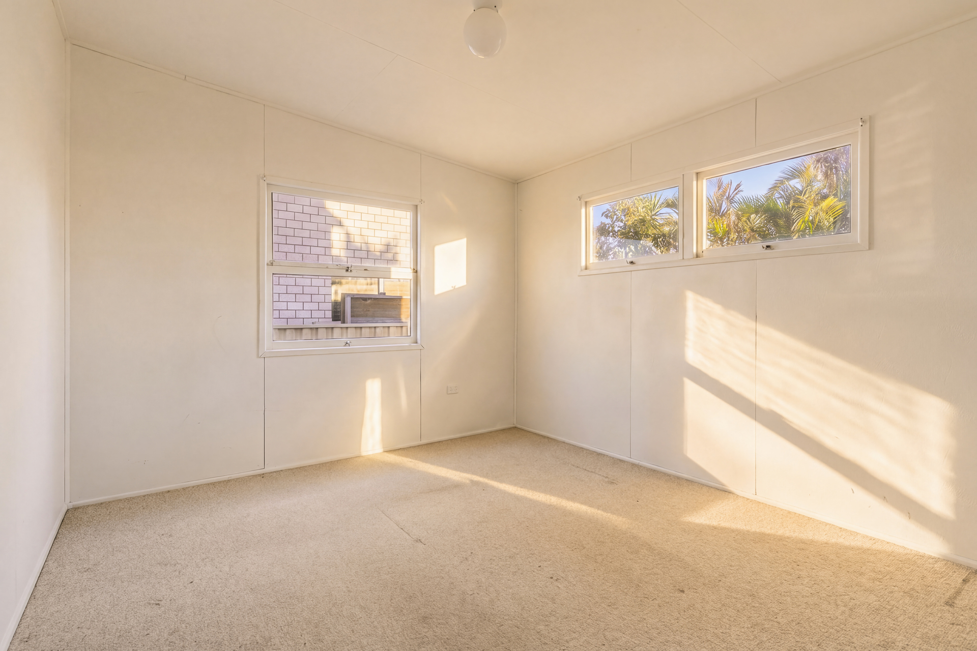 15 Nemara Street, Biggera Waters, Qld, 4216 - Image 8