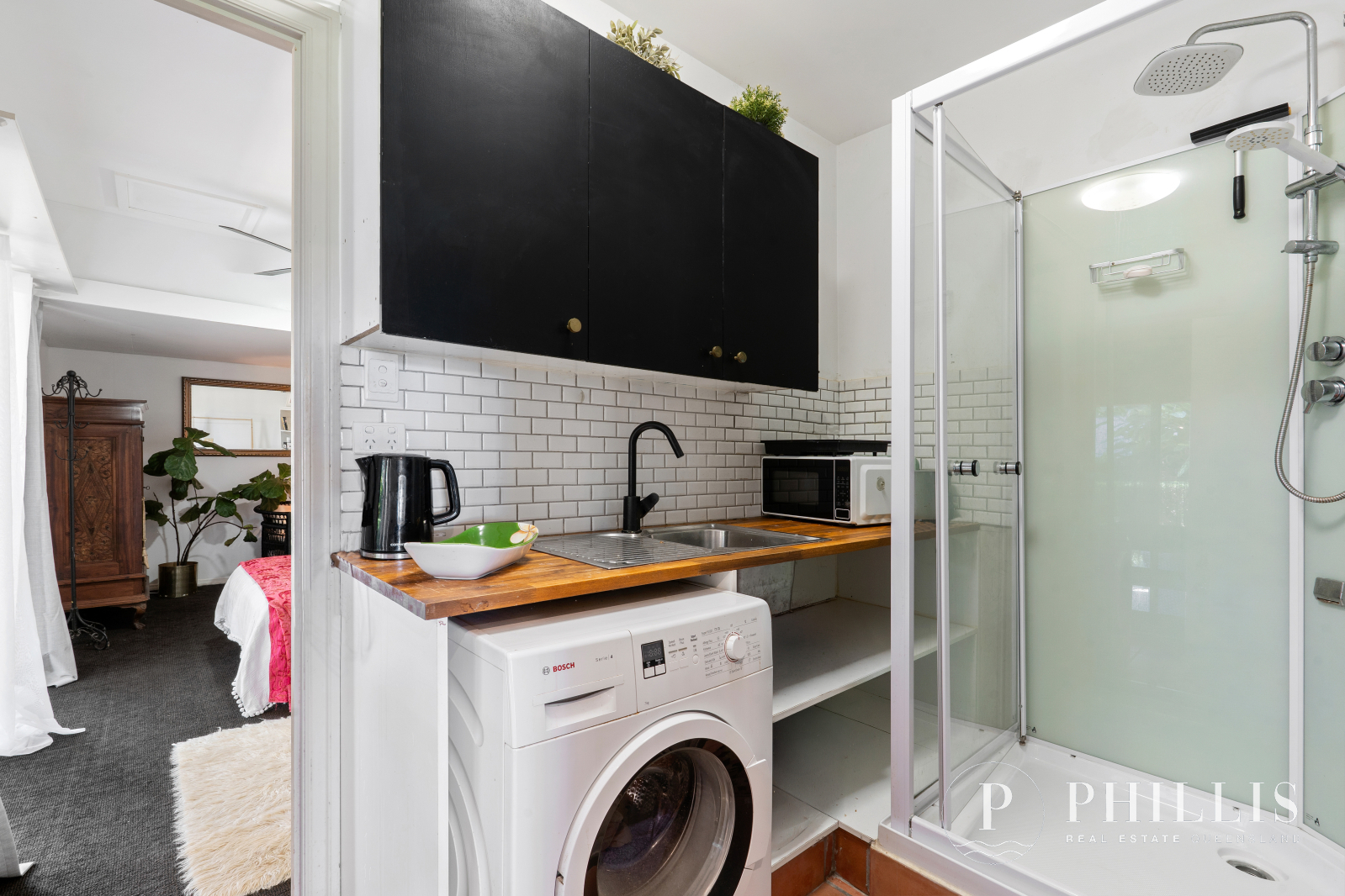 3-bedroom unit at 42 SHINNECOCK CLOSE, Hope Island QLD 4212, Gold Coast, Queensland