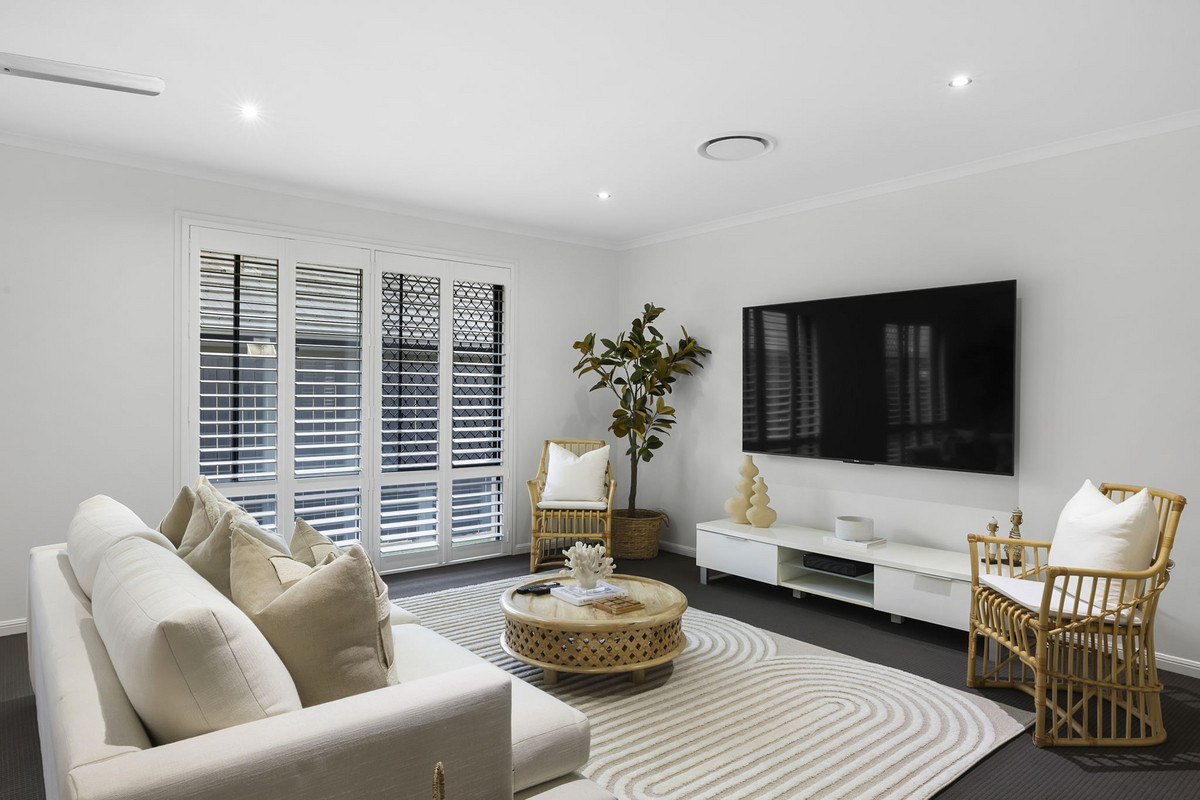 9 FEATHERTAIL PLACE, Gumdale QLD 4154 - Image 3