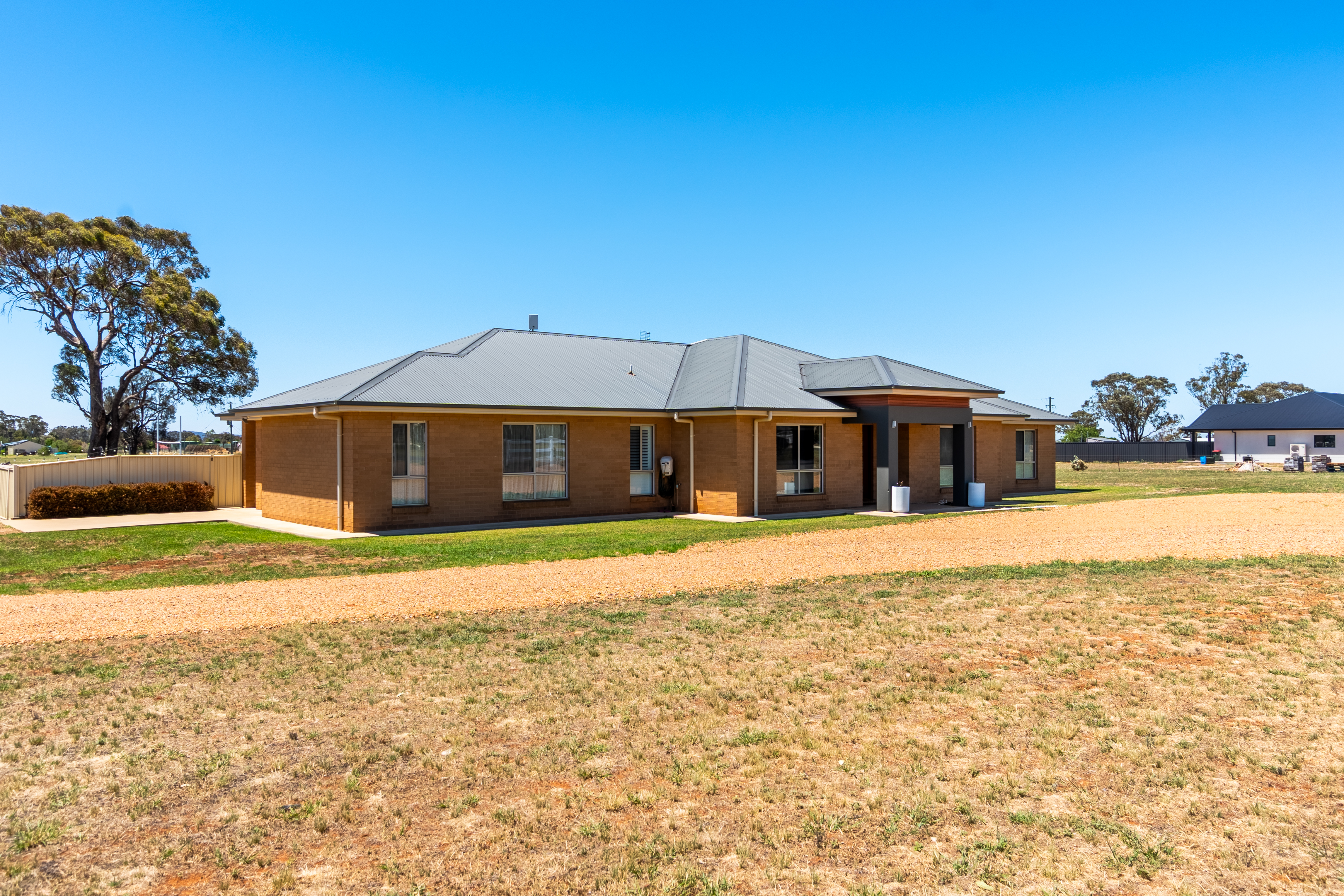9 EVATT STREET, Temora NSW 2666 - Image 3