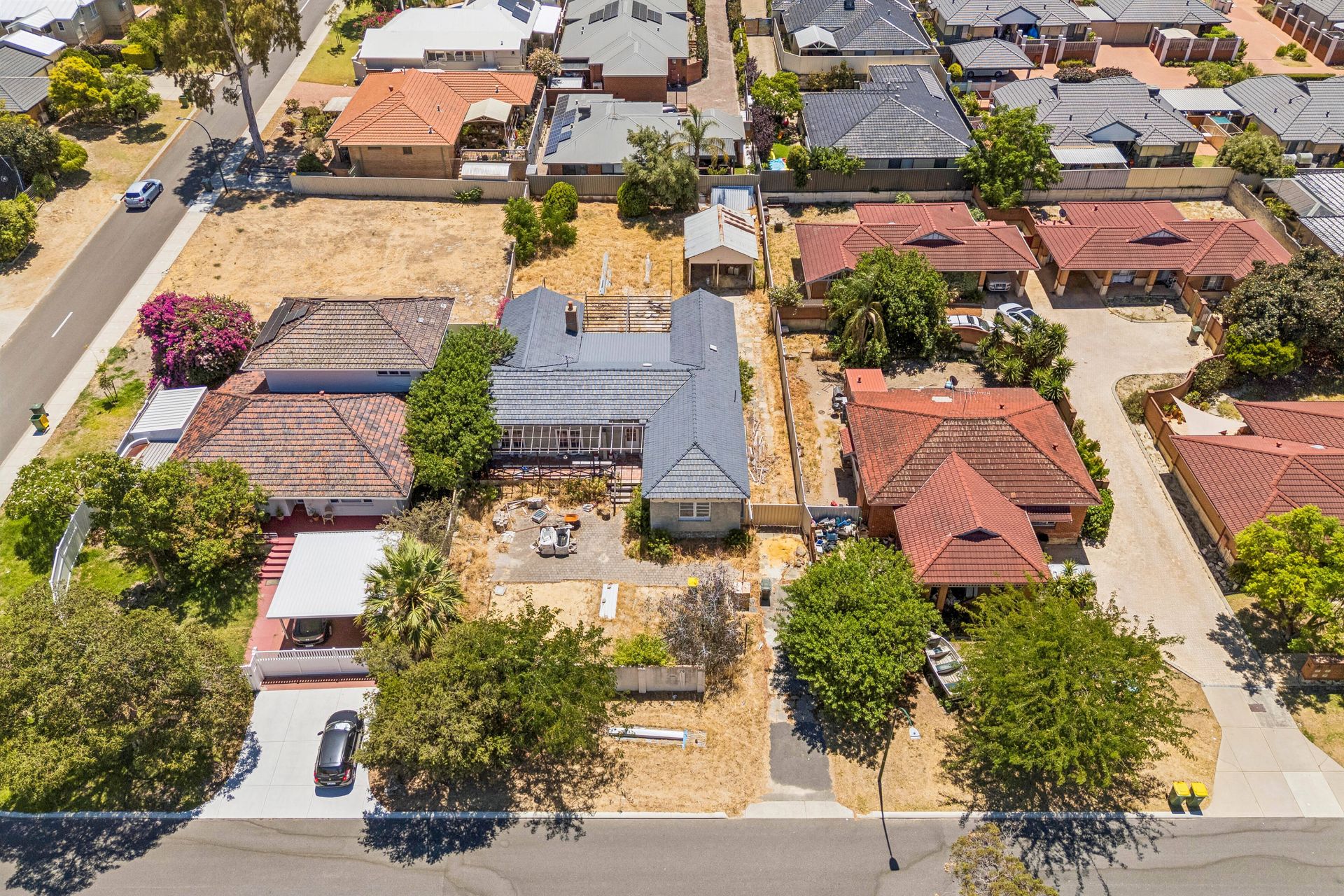 74 Hobbs Avenue, Como, WA 6152 - Image 5