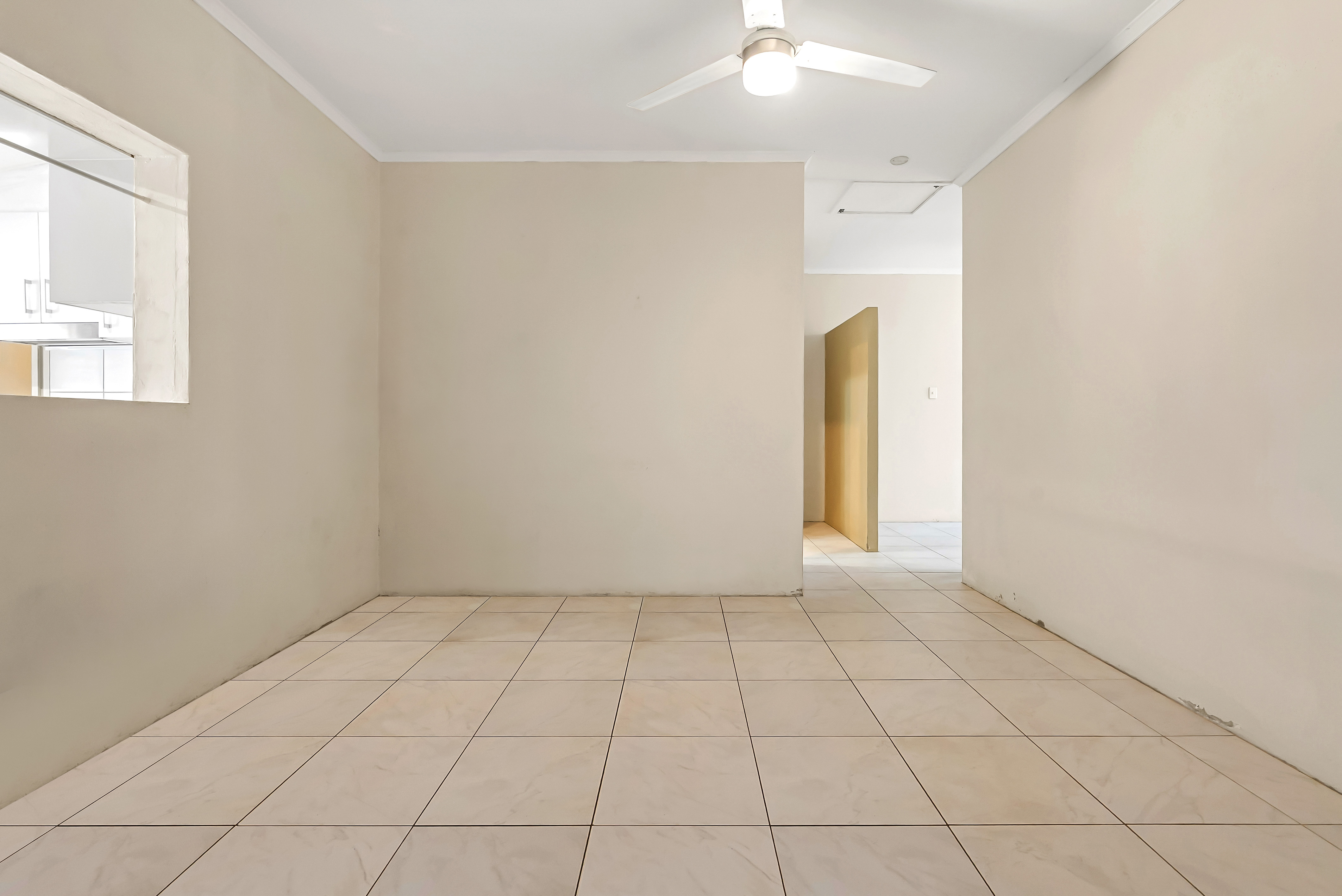 1/233 Buchan Street, Westcourt, QLD 4870 - Image 10