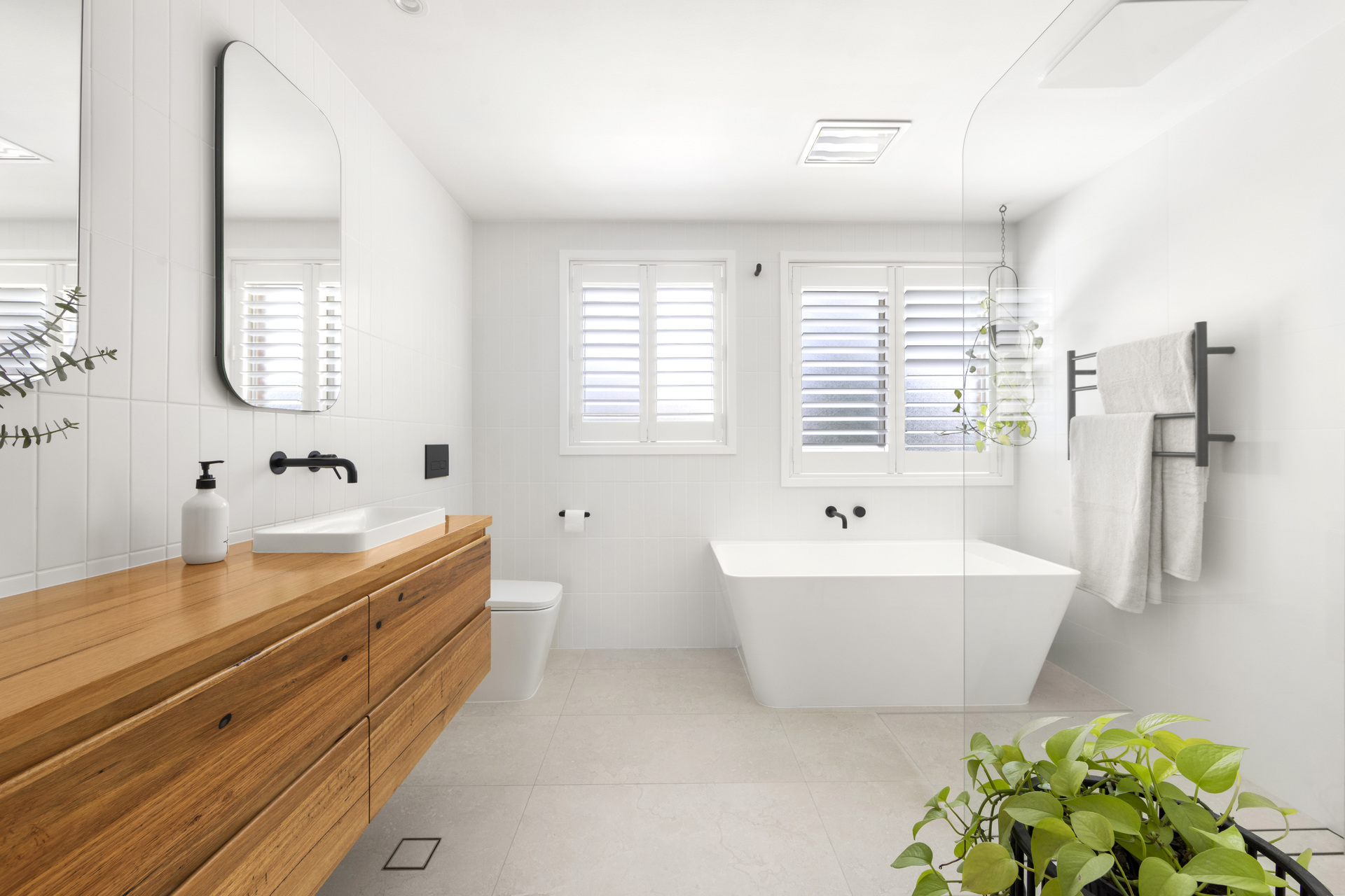 3-bedroom unit at 41B Carter Road, Menai, NSW 2234, Sutherland, New South Wales
