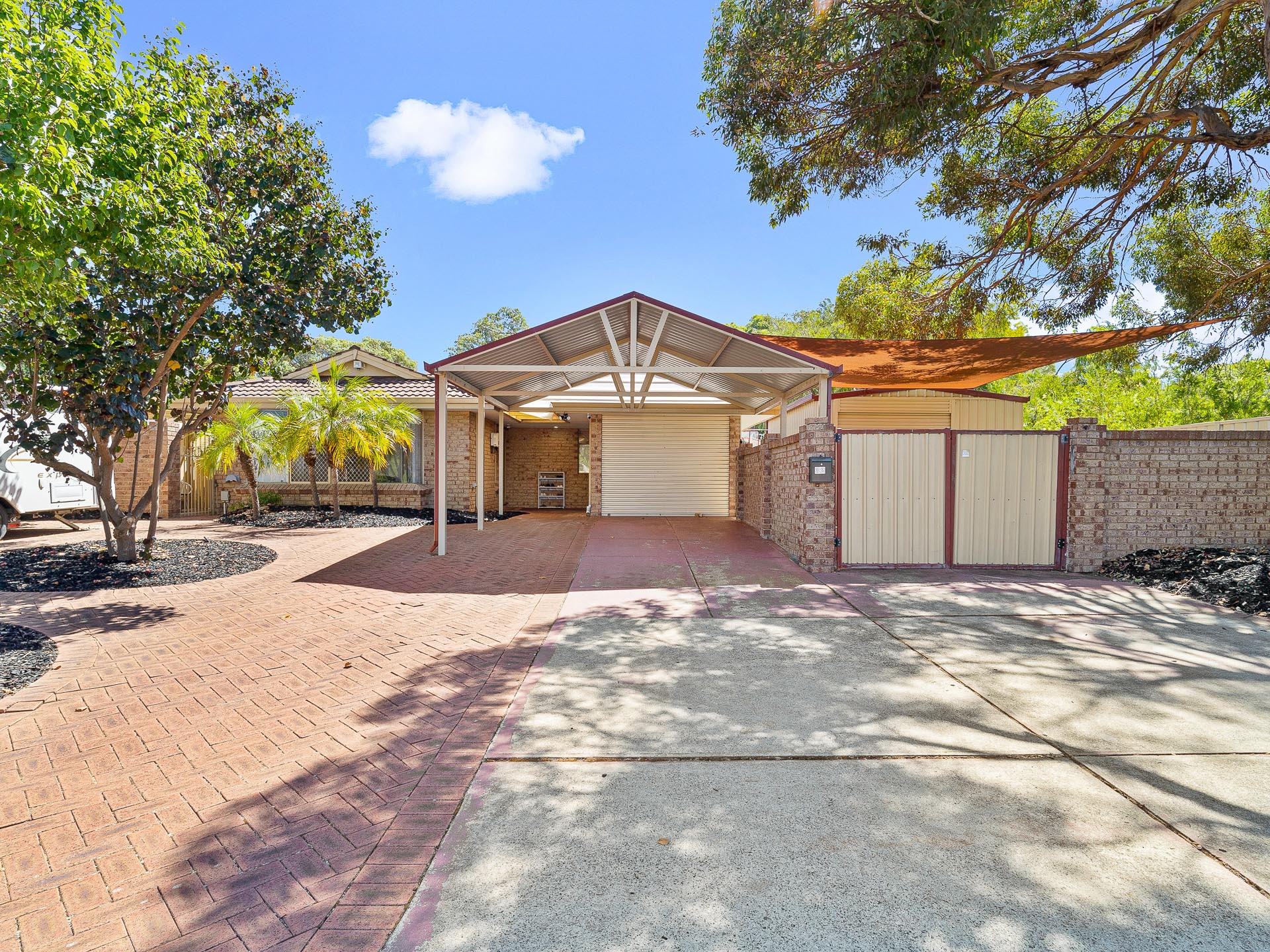 5-bedroom house at 32 FAIRWAY CRESCENT, Meadow Springs WA 6210, Mandurah, Western Australia