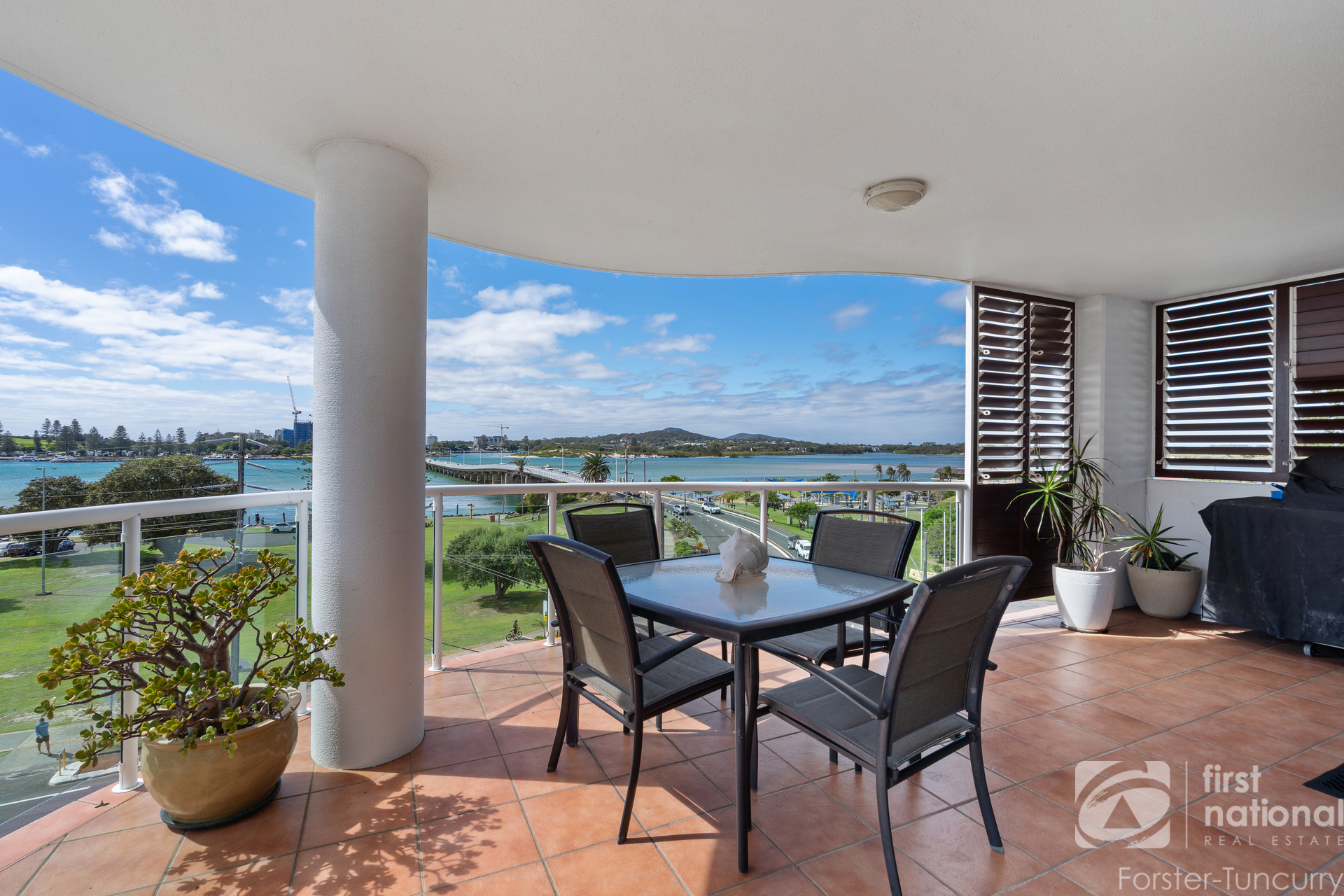 3-bedroom unit at MIRAGE 501 6-10 MANNING STREET, TUNCURRY NSW 2428, Mid-Coast, New South Wales