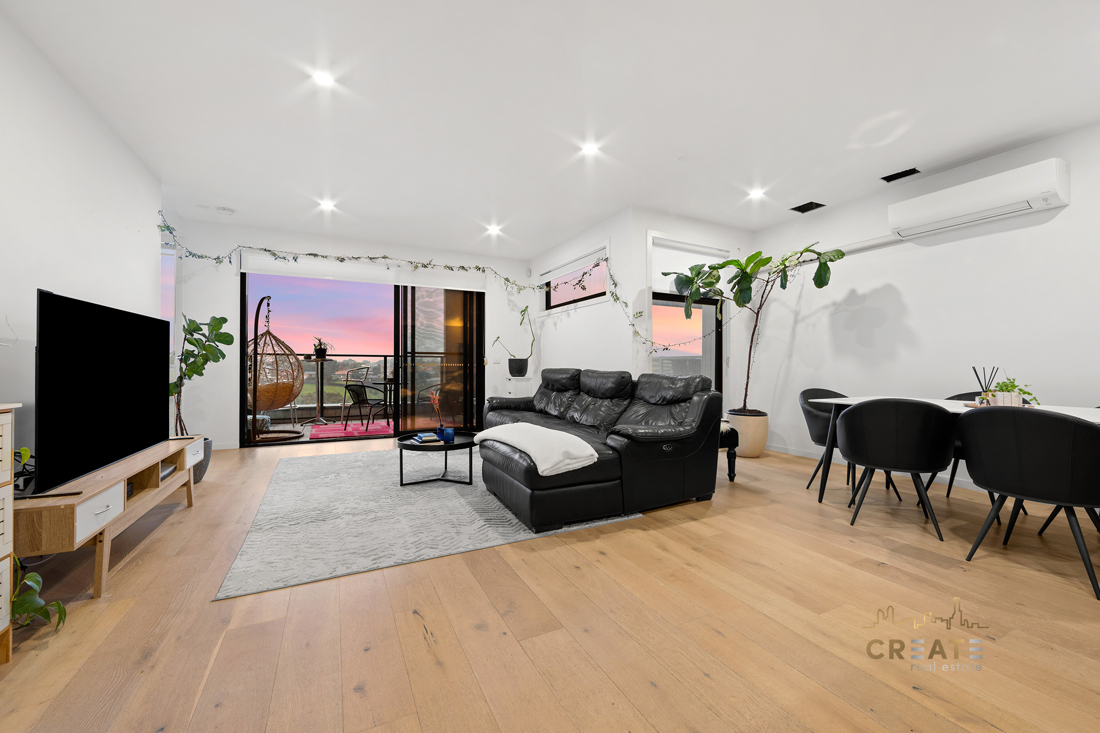 386 DUKE STREET, Sunshine North VIC 3020 - Image 6