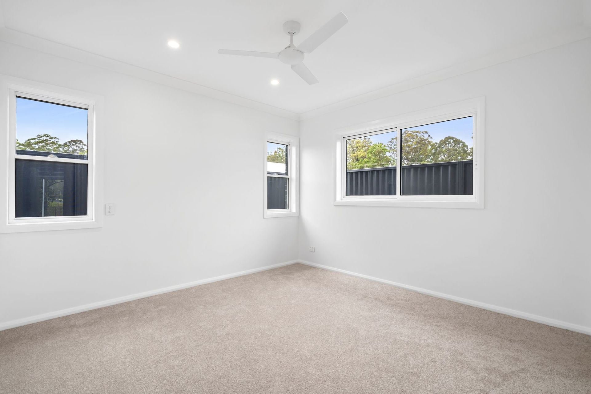 3-bedroom unit at 2/4 Wildwood Way, Thrumster, NSW 2444, Port Macquarie-Hastings, New South Wales