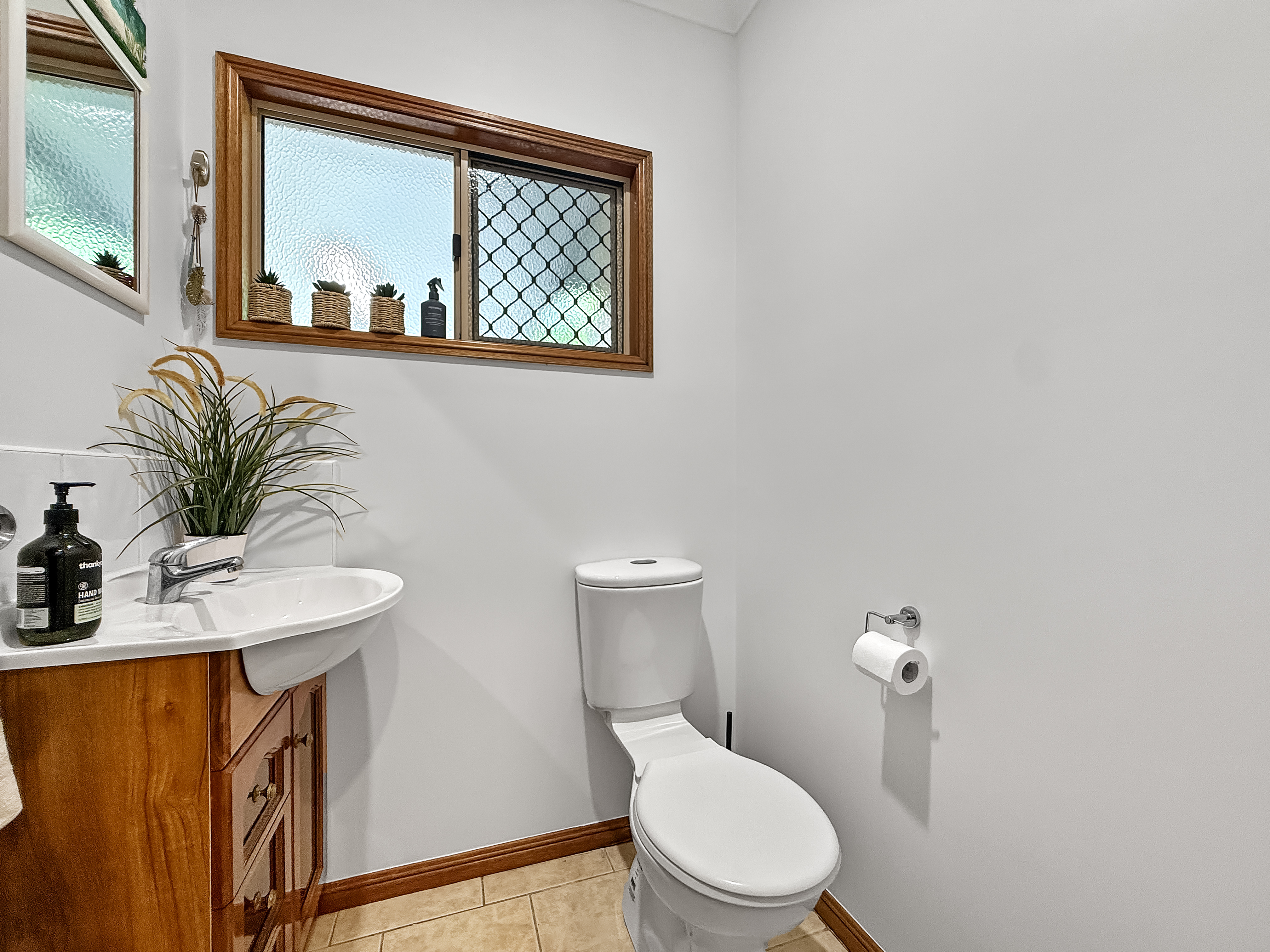 2-bedroom unit at Unit 9/2032C Tully Mission Beach Rd, Wongaling Beach, Qld, 4852, Cassowary Coast, Queensland