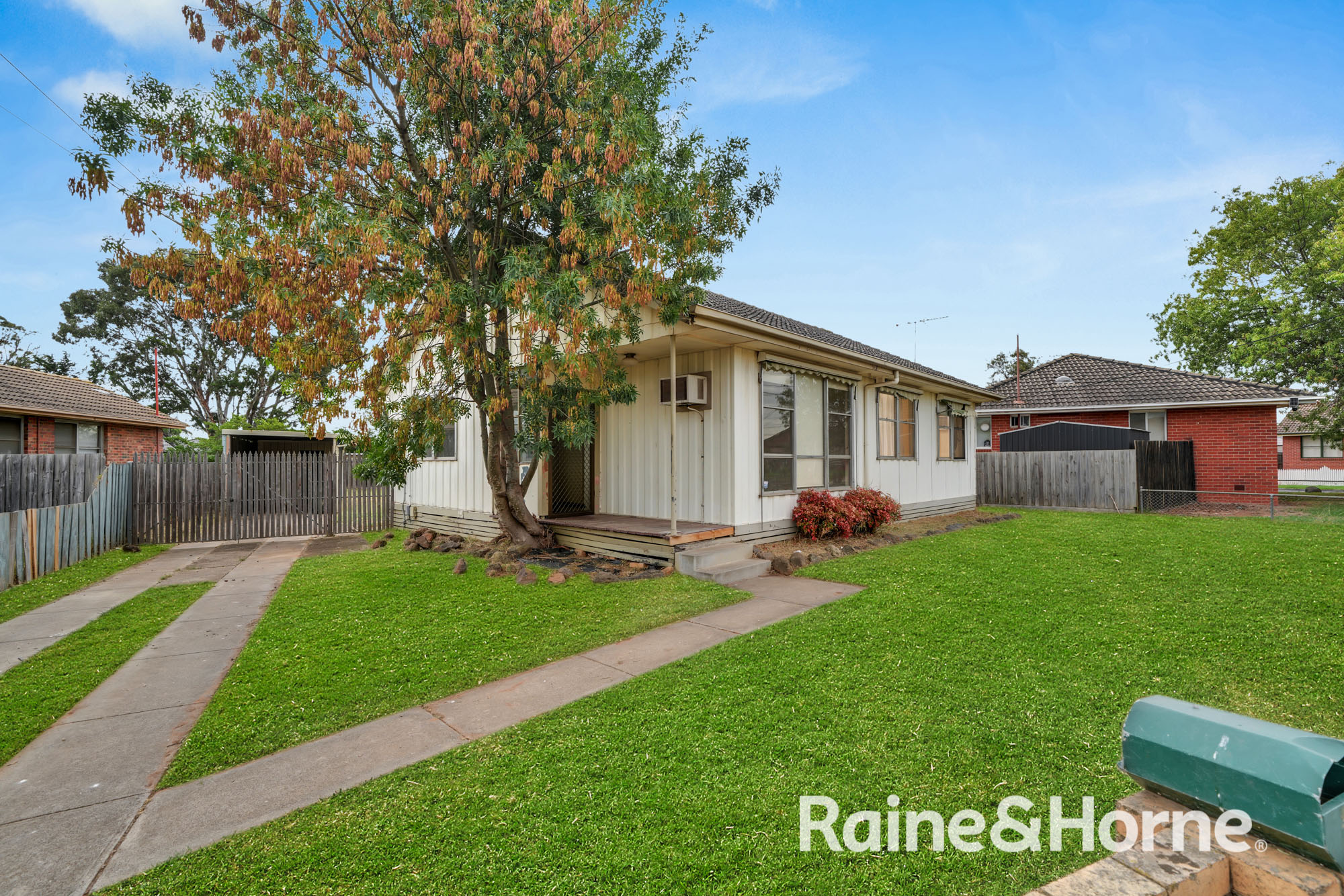3-bedroom house at 2 DEBORAH STREET, Werribee VIC 3030, Wyndham, Victoria
