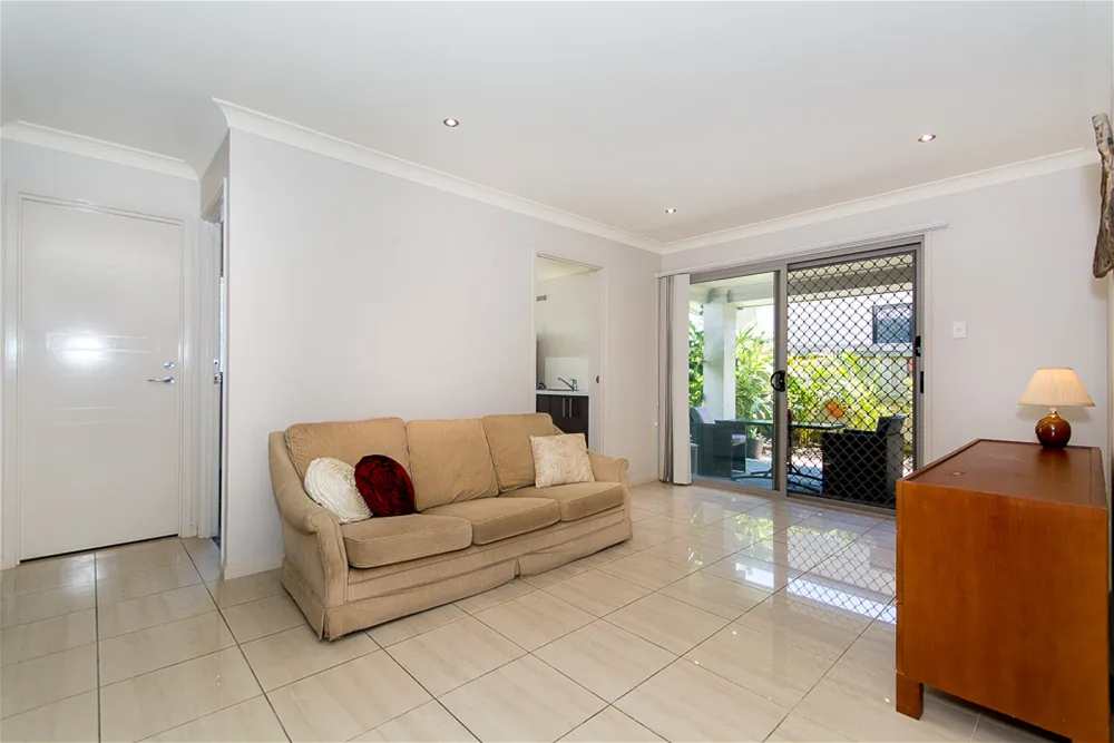 52 CARIBOU CRESCENT, Fitzgibbon QLD 4018 - Image 6