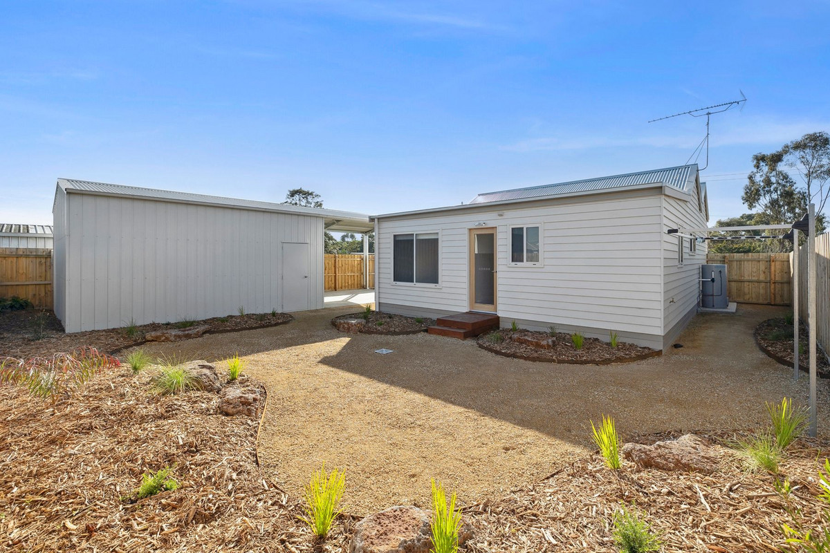 3-bedroom house at 8 Witcombe Street, Winchelsea, VIC 3241, Surf Coast, Victoria