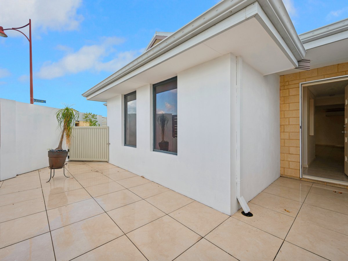 23 LAKEY STREET, Southern River WA 6110 - Image 2