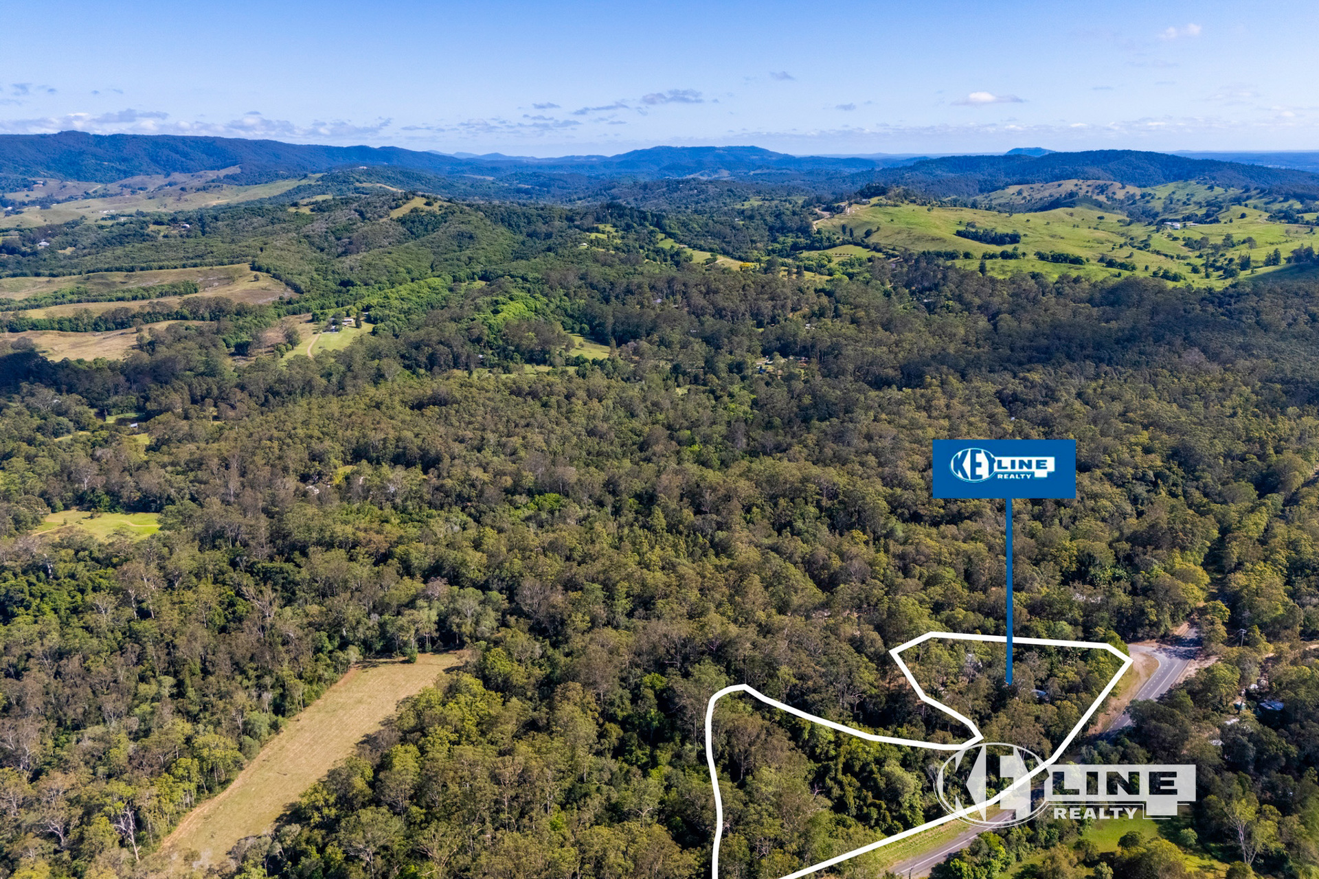 6-bedroom house at 409 Louis Bazzo Drive, Pomona, QLD 4568, Noosa, Queensland