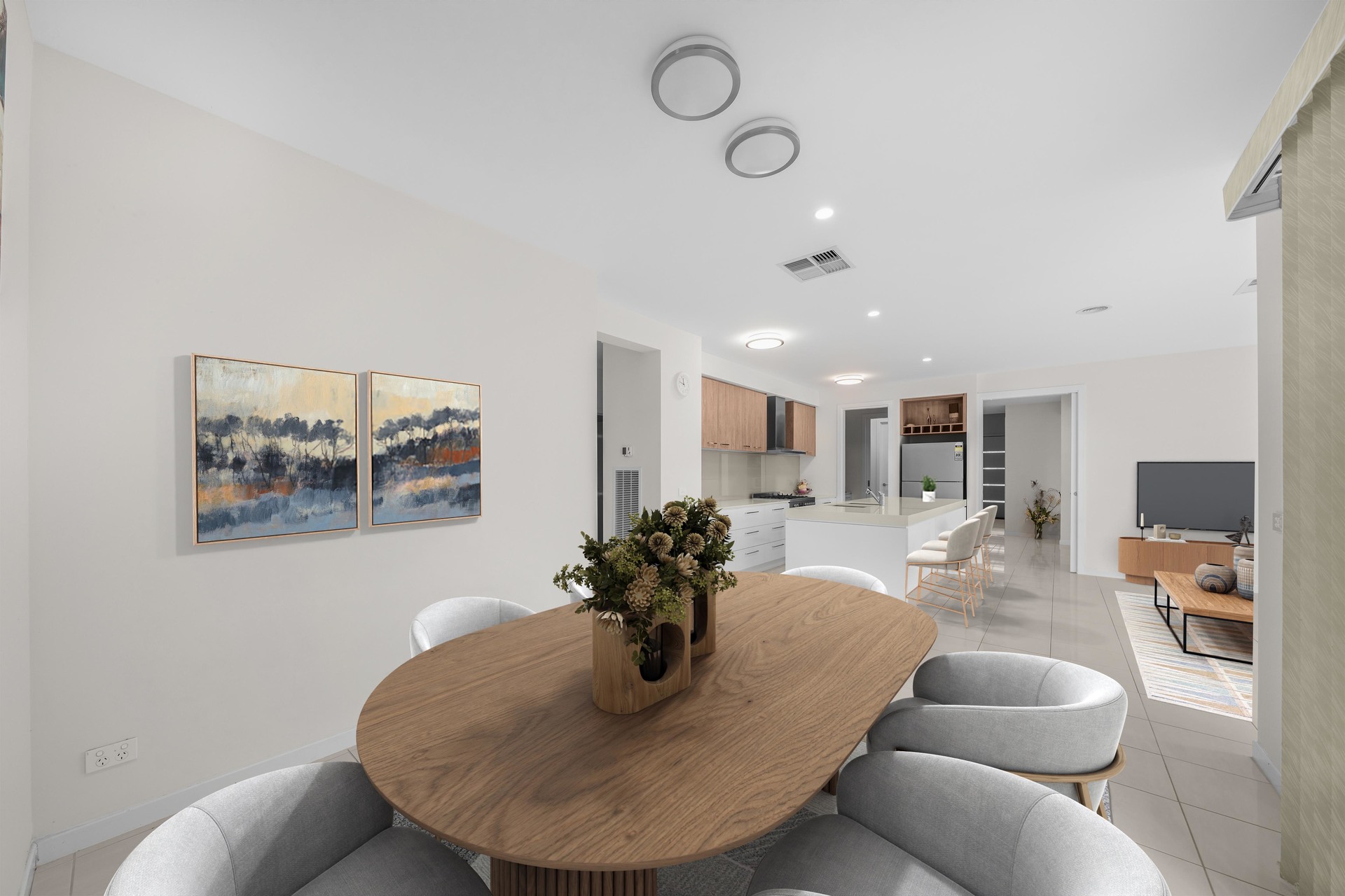35 PARAMOUNT BOULEVARD, Wyndham Vale VIC 3024 - Image 9