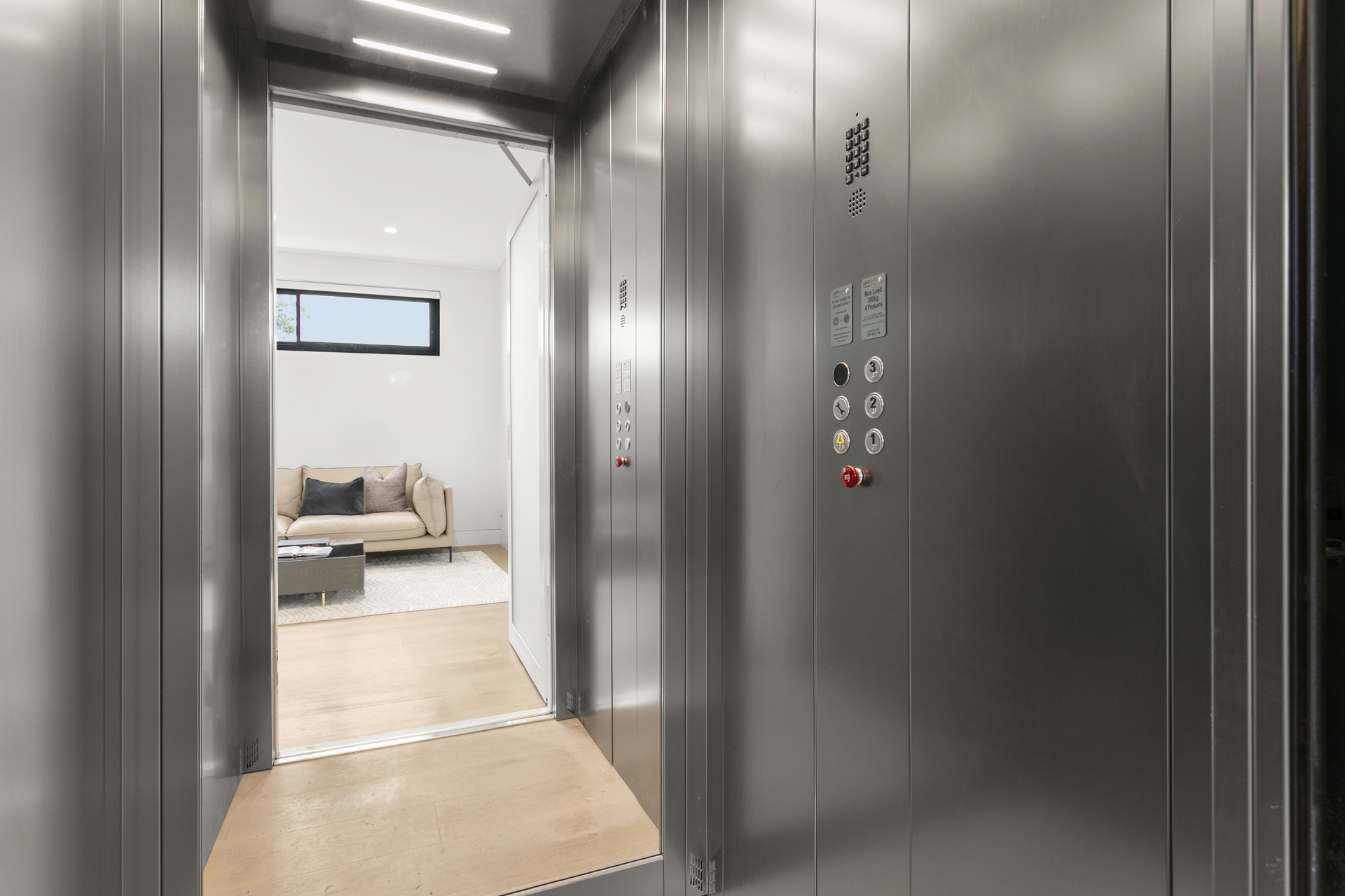 4-bedroom unit at 61B Old Taren Point Road , Taren Point, Nsw, 2229, Sutherland, New South Wales