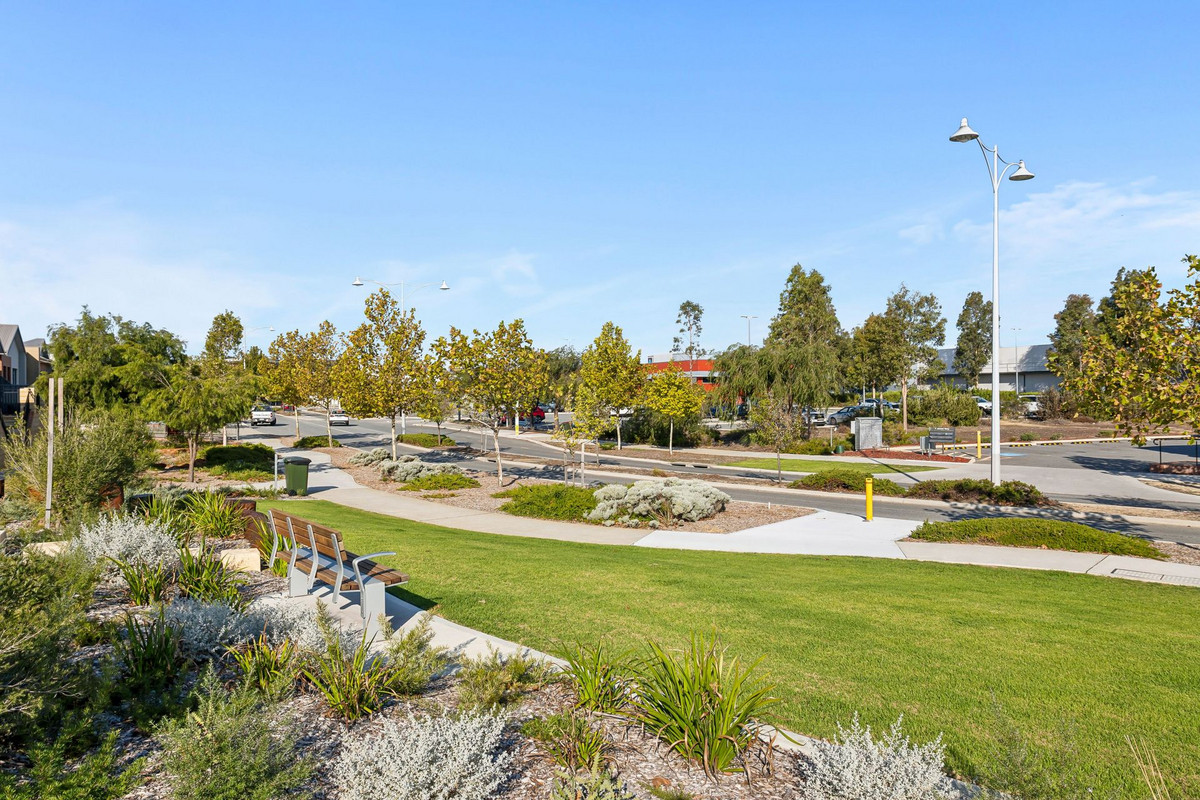 4-bedroom house at 40 Jewel Way, Banksia Grove, Wa, 6031, Wanneroo, Western Australia