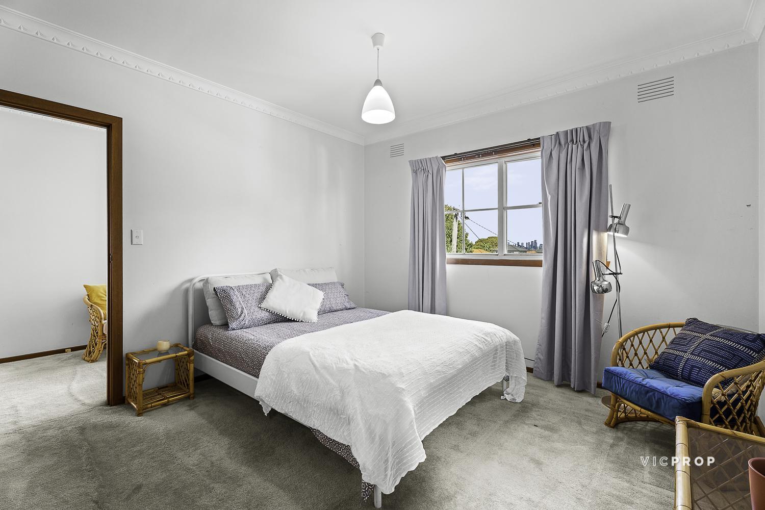 2 Peronne Street, Pascoe Vale South, VIC 3044 - Image 7