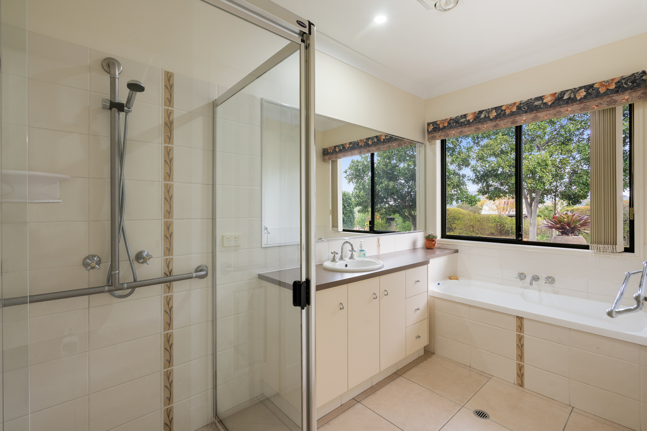 5-bedroom house at 77 Blenheim Rd, Blenheim, Qld, 4341, Lockyer Valley, Queensland