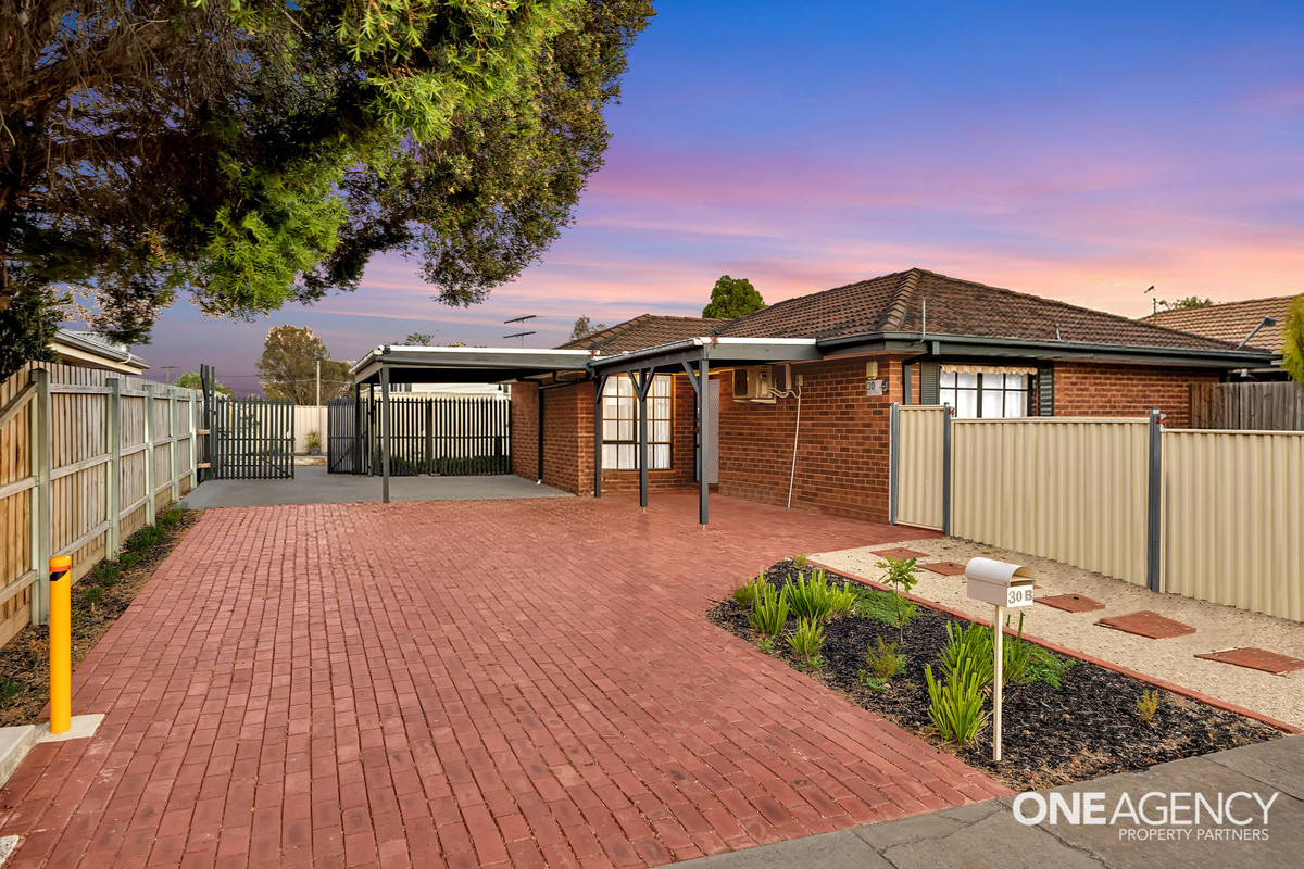 2-bedroom unit at 30 ILUKA DRIVE, Werribee VIC 3030, Wyndham, Victoria