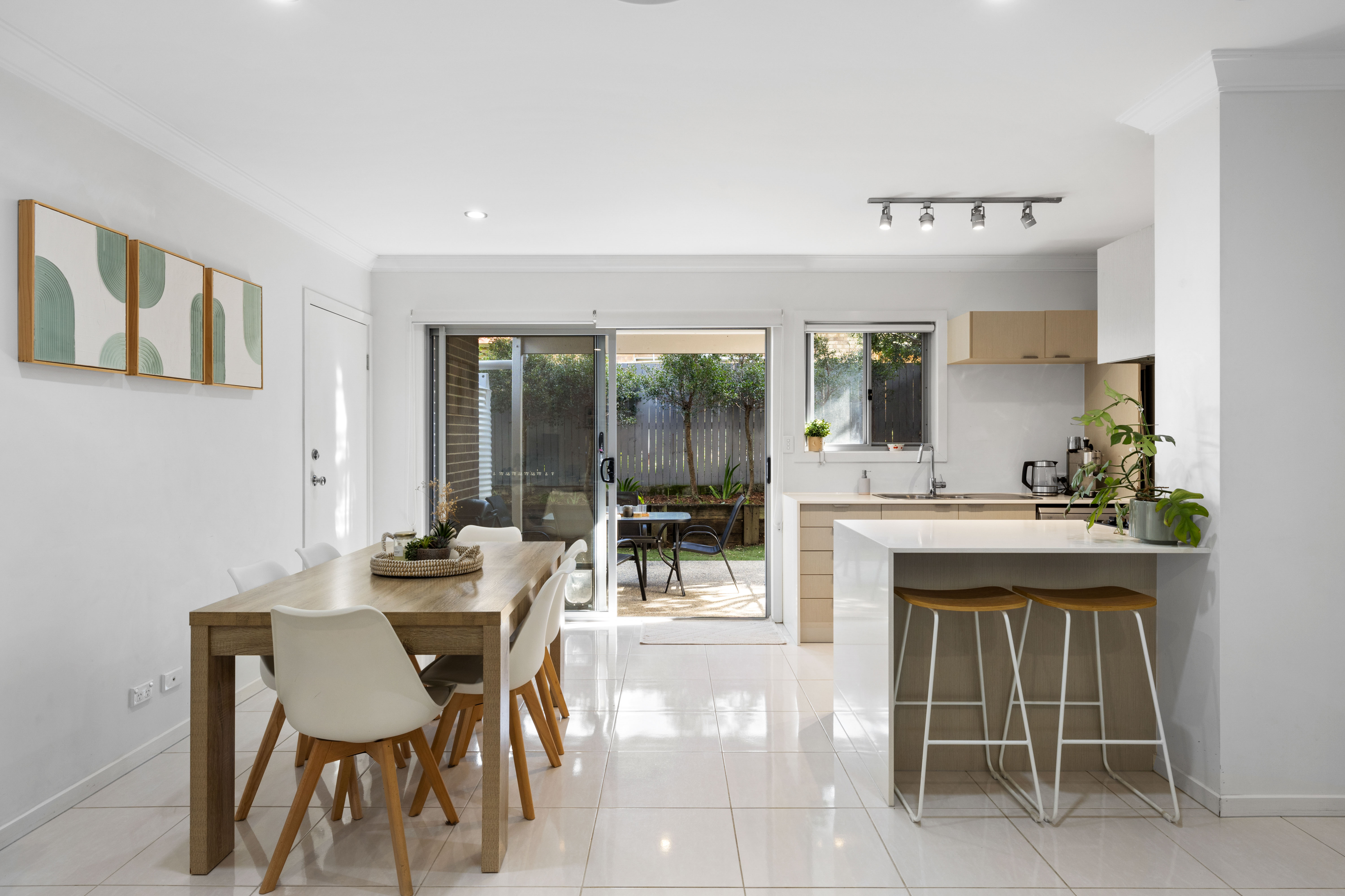 8/200 Meadowlands Road, Carina, QLD 4152 - Image 6