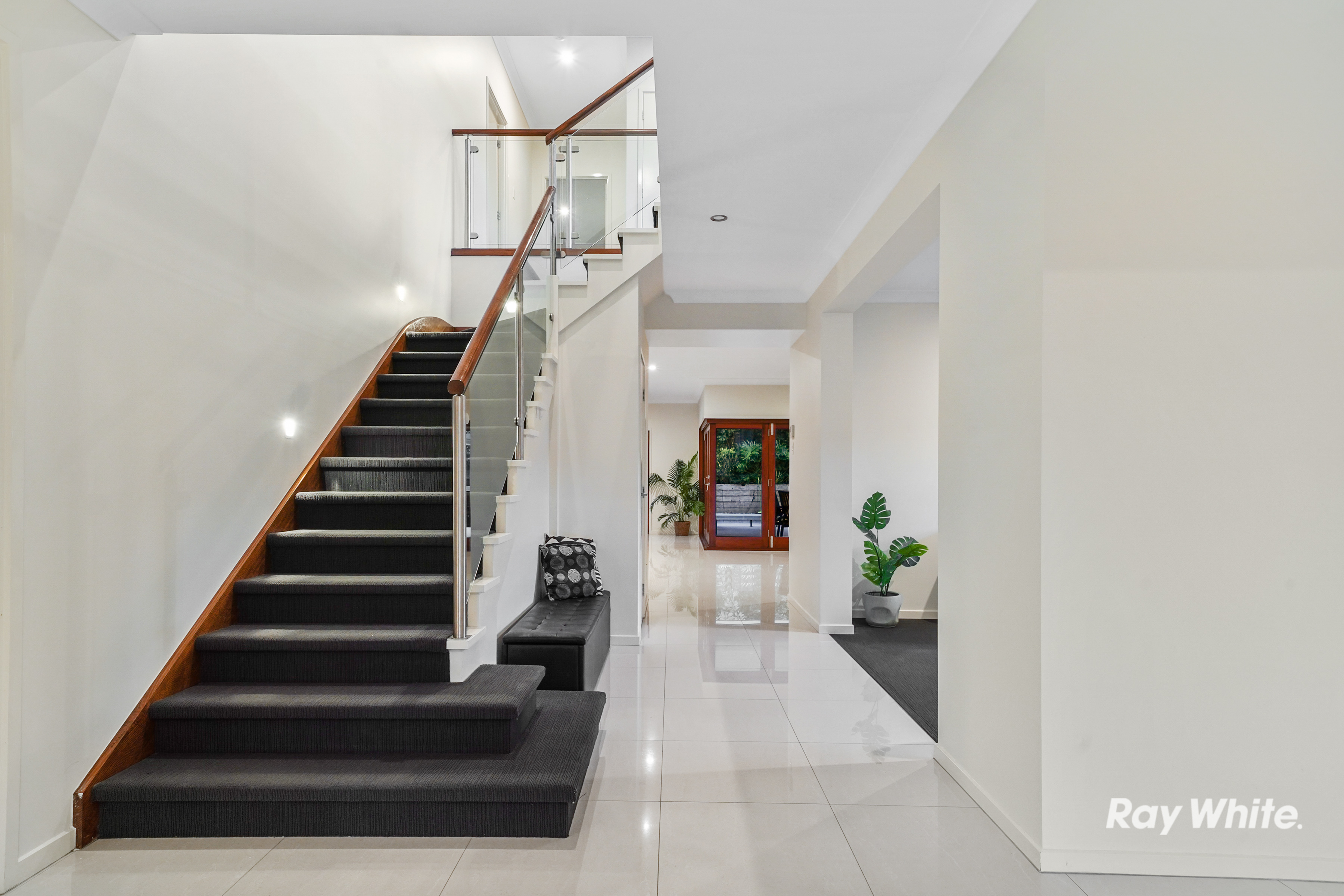 5-bedroom house at 25 Lynette Way, Daisy Hill, QLD 4127, Logan, Queensland