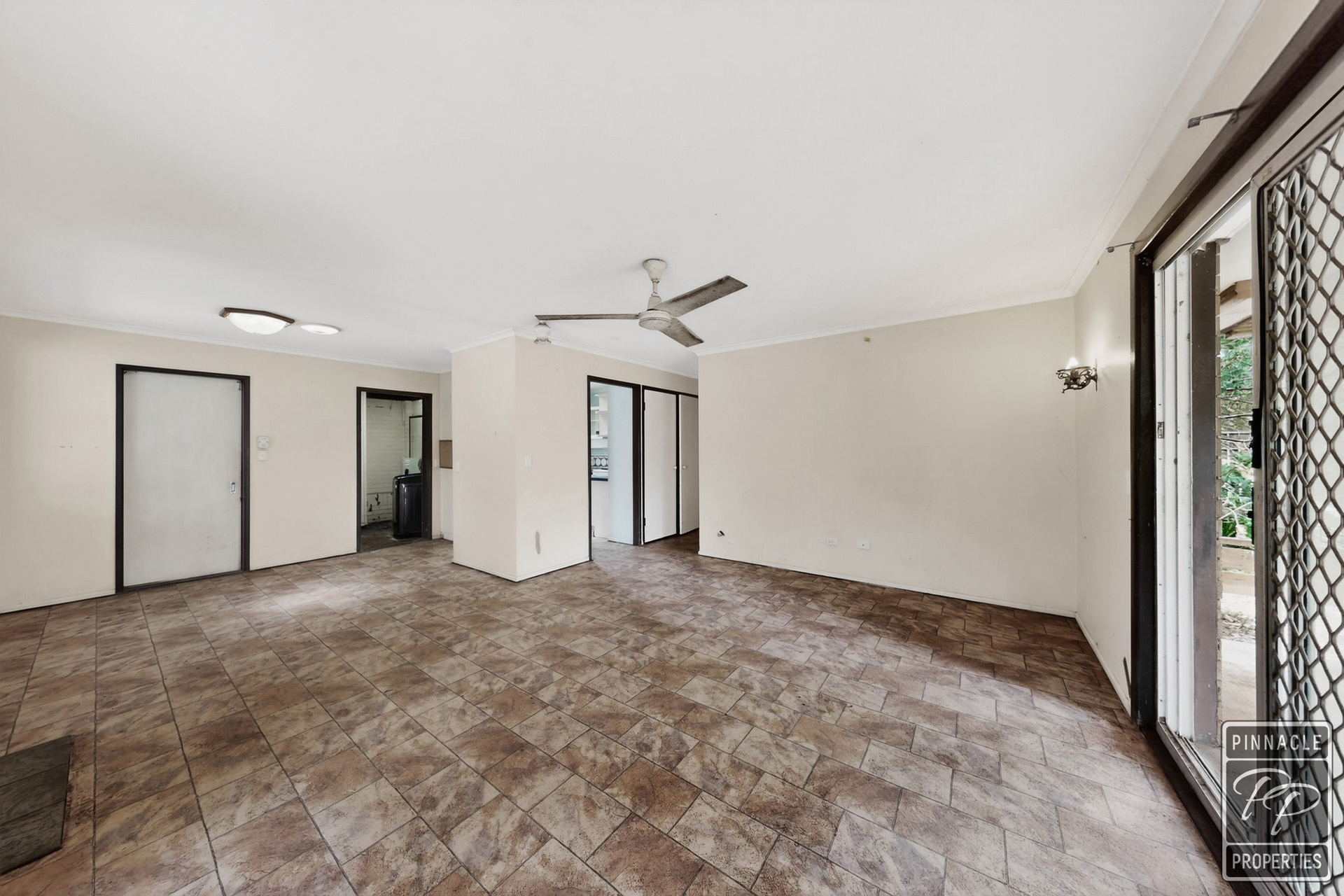 4-bedroom house at 42 Redpath Street, Wishart, QLD 4122, Brisbane, Queensland