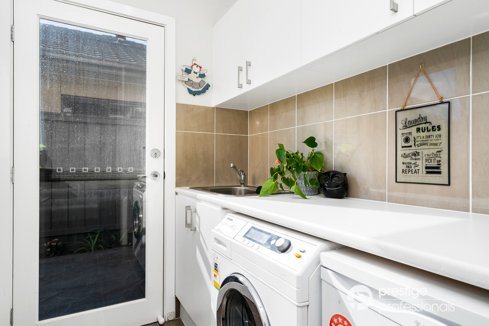 35 CONLON AVENUE, Moorebank NSW 2170 - Image 8