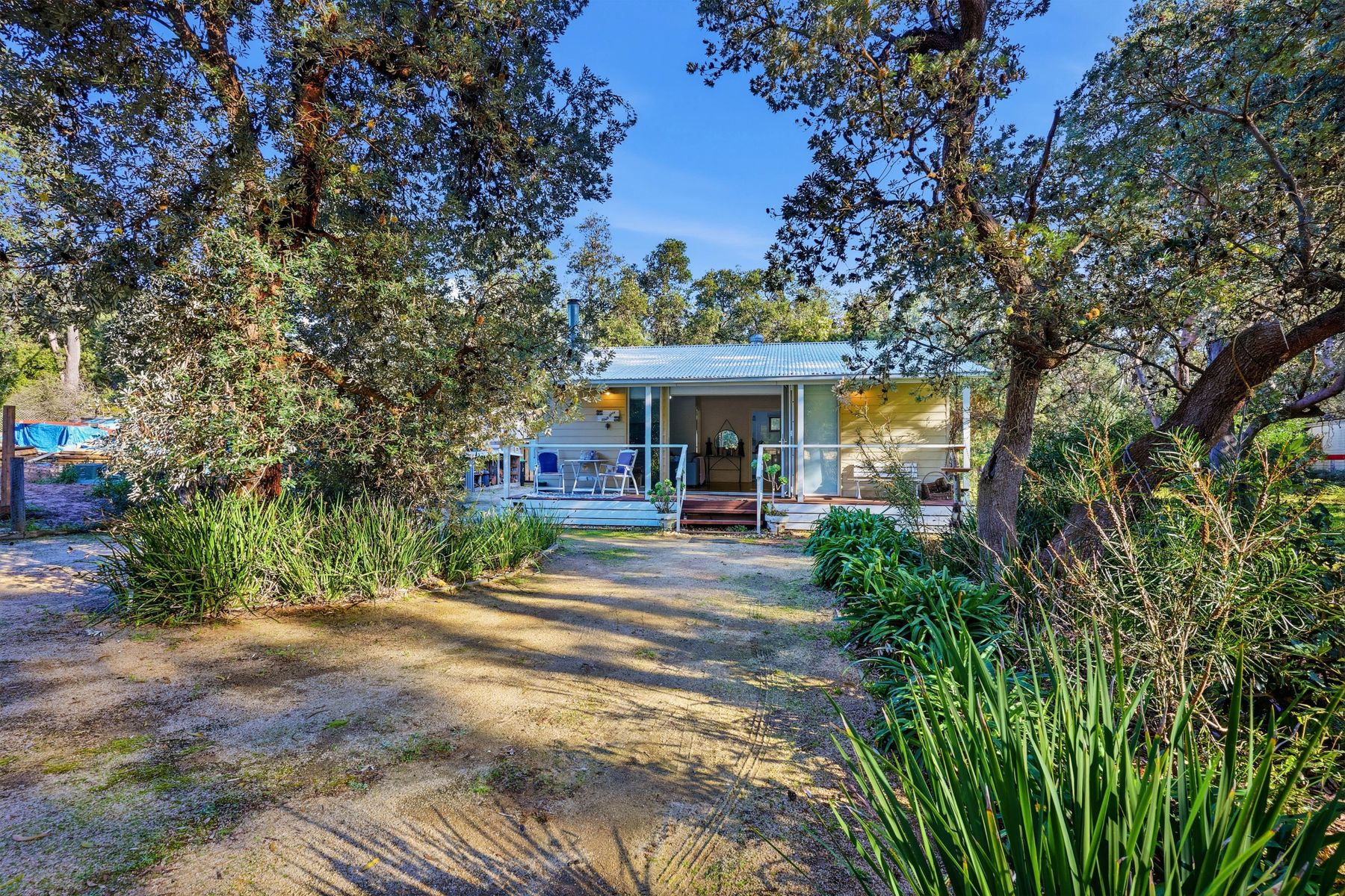 3-bedroom house at 33 Fairway Avenue, Golden Beach, VIC 3851, Wellington, Victoria