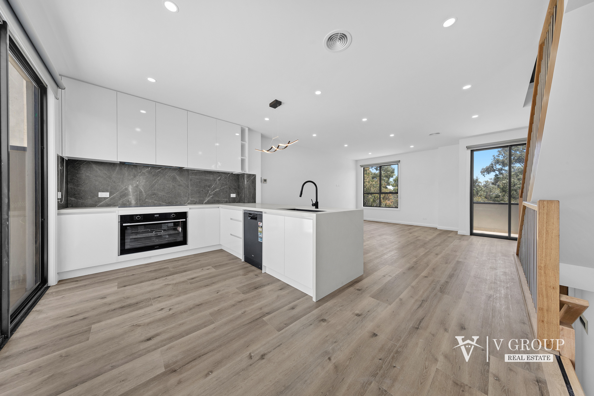 3-bedroom unit at 3/20 Featherpark Way, Craigieburn, VIC 3064, Hume, Victoria