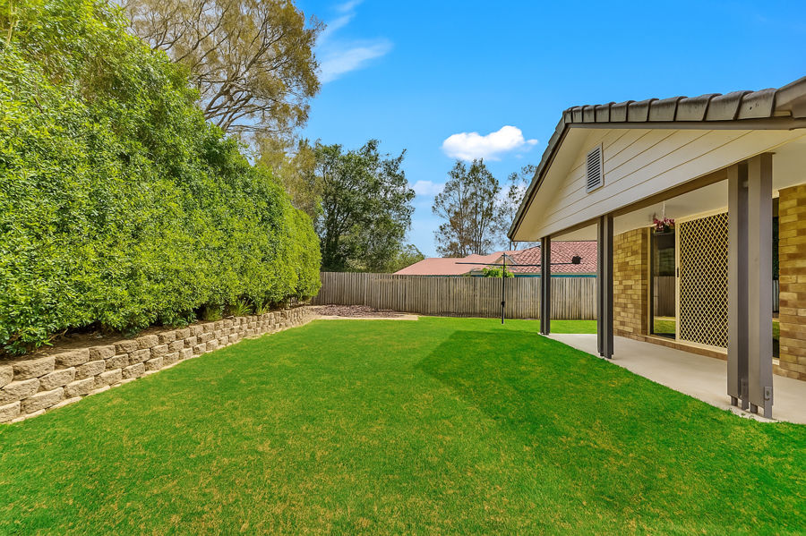 5 LAKEWOOD COURT, Flinders View QLD 4305 - Image 8