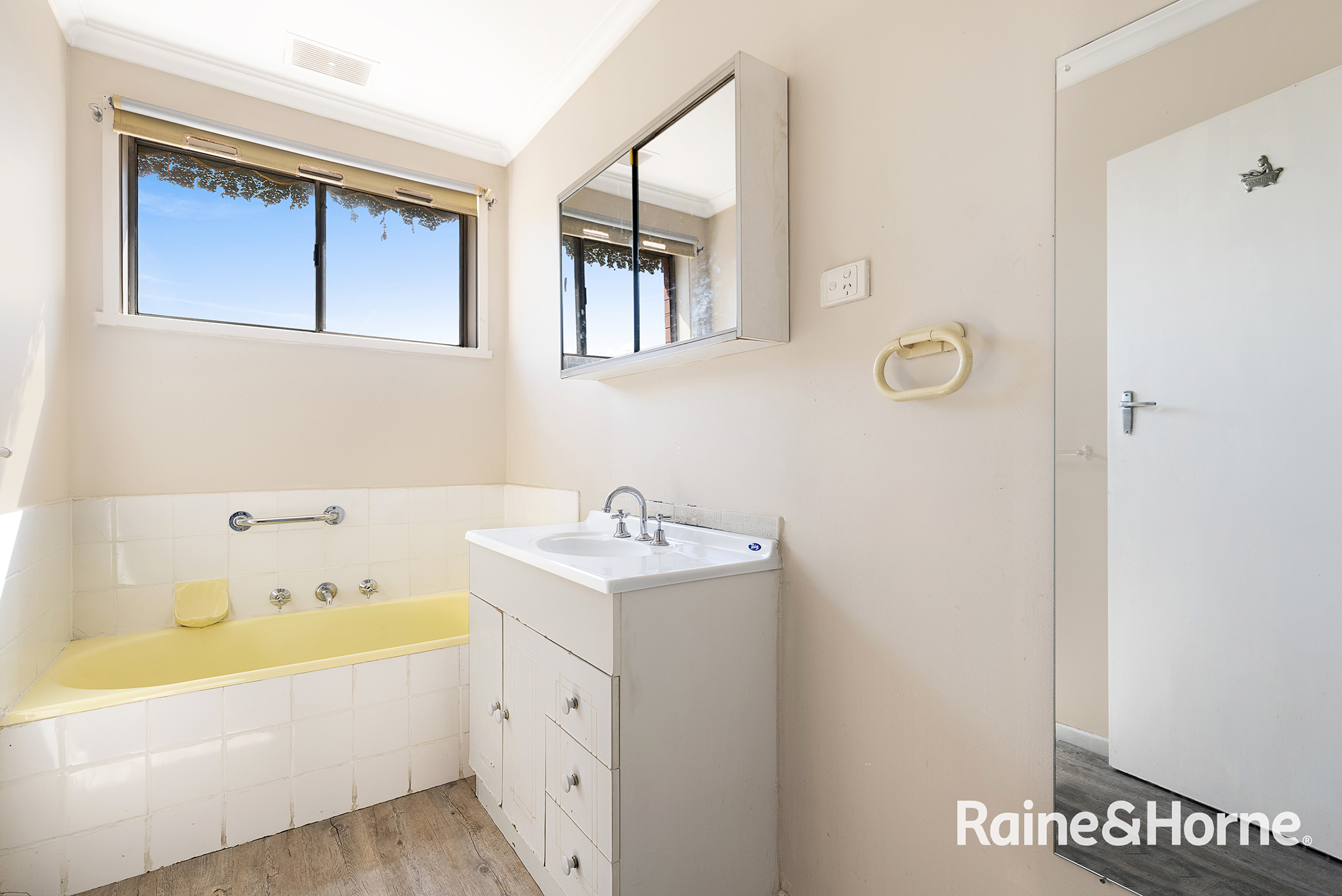 7 Adam Avenue, Hallam, VIC 3803 - Image 8