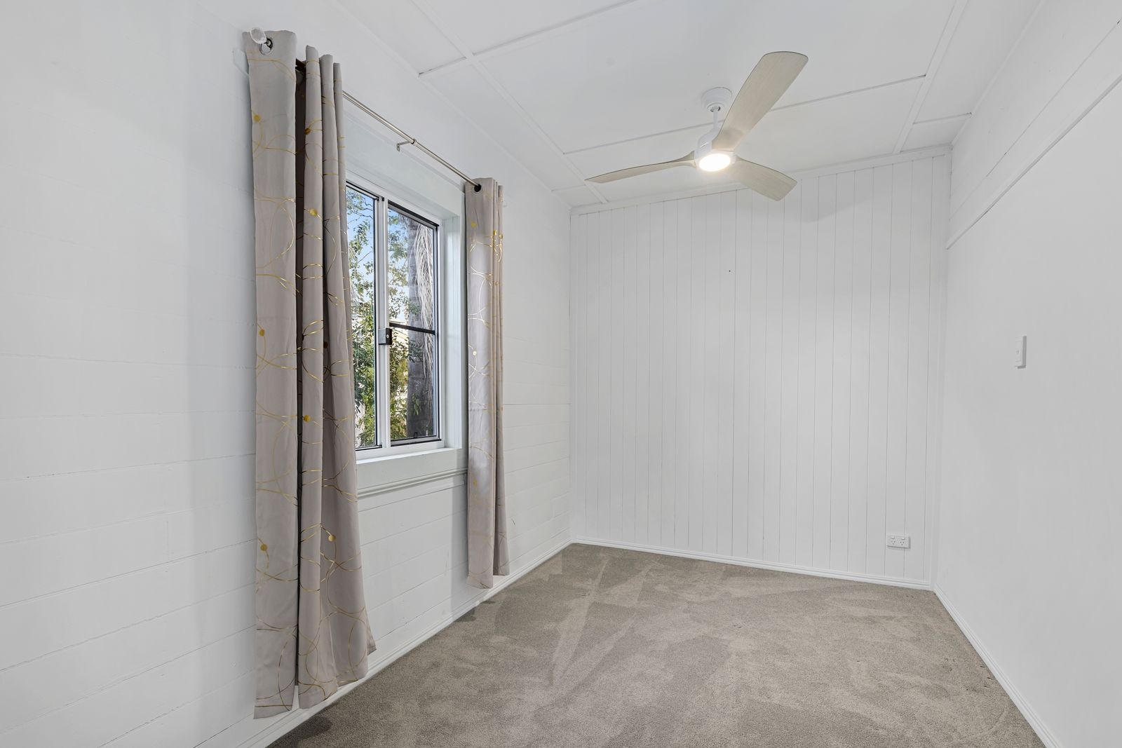 6 CORONATION DRIVE, Mount Morgan QLD 4714 - Image 8