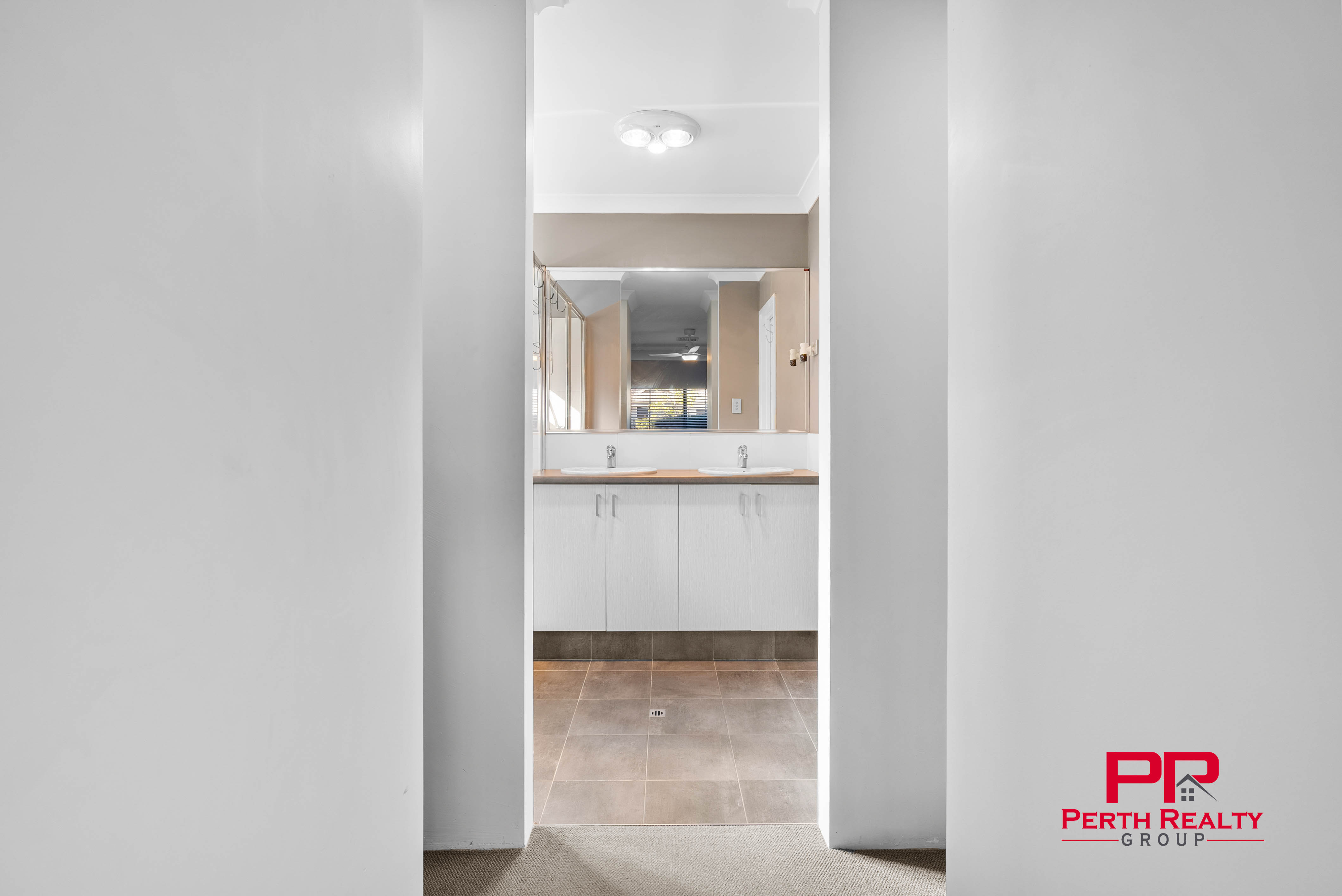 13 Hayford Road, Haynes WA 6112 - Image 10