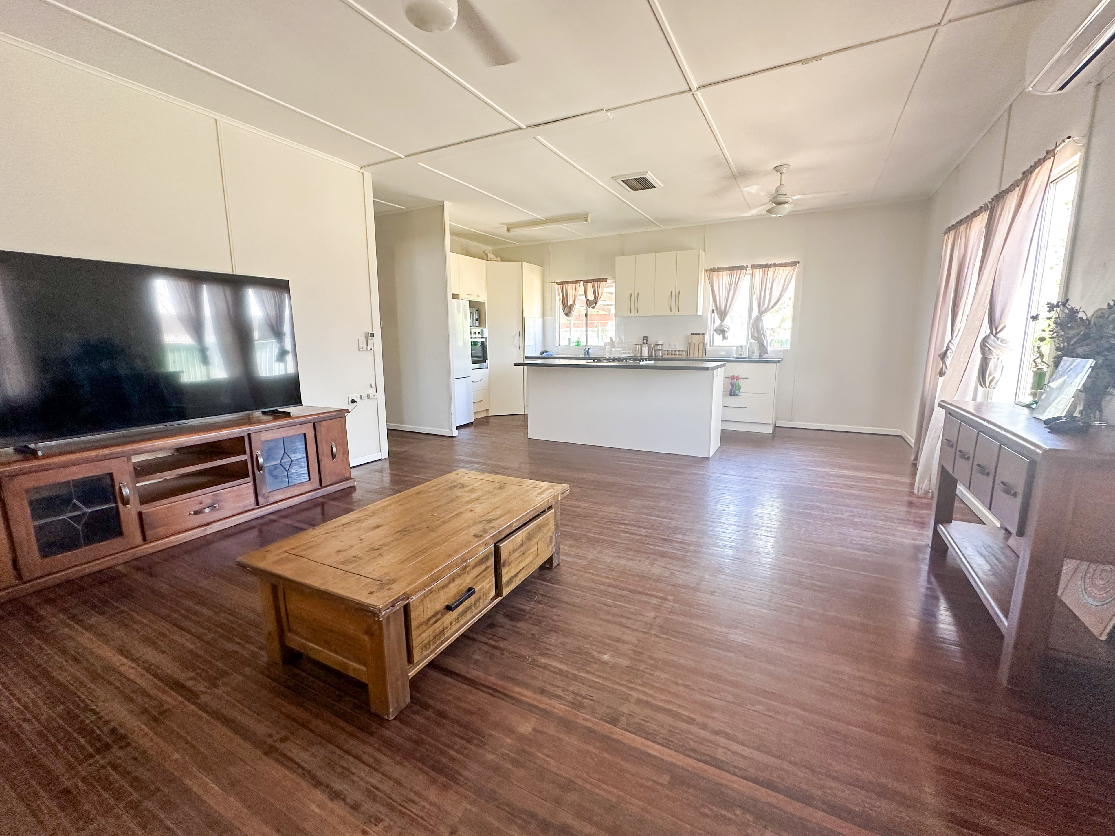27 Mcilwraith Street, Cloncurry, QLD 4824 - Image 3