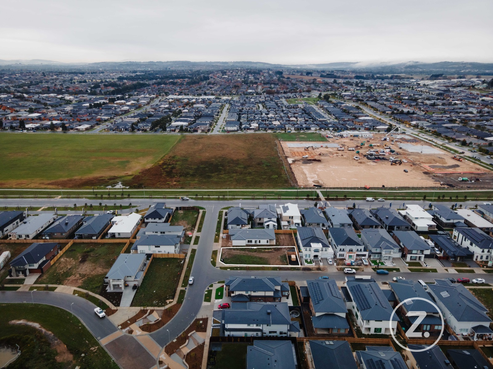 5 Longfin Street, Clyde North, VIC 3978 - Image 2