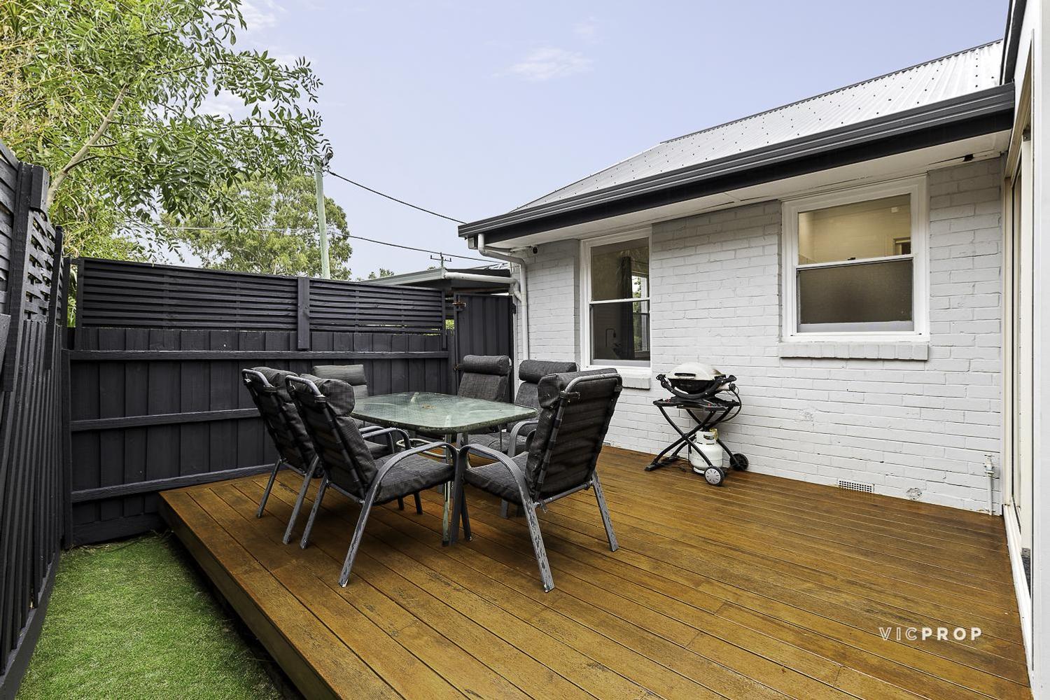 3-bedroom house at 16 Pacific Drive, Heidelberg West, VIC 3081, Banyule, Victoria