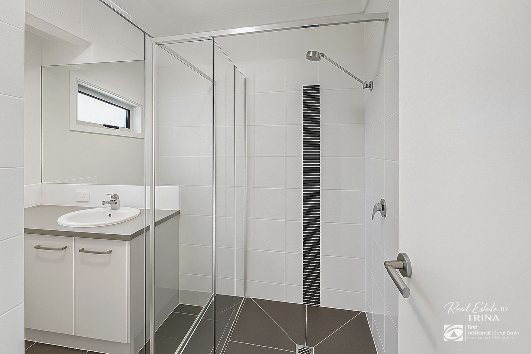 3-bedroom unit at 7-9E Gower Street, Chinchilla, Qld, 4413, Western Downs, Queensland