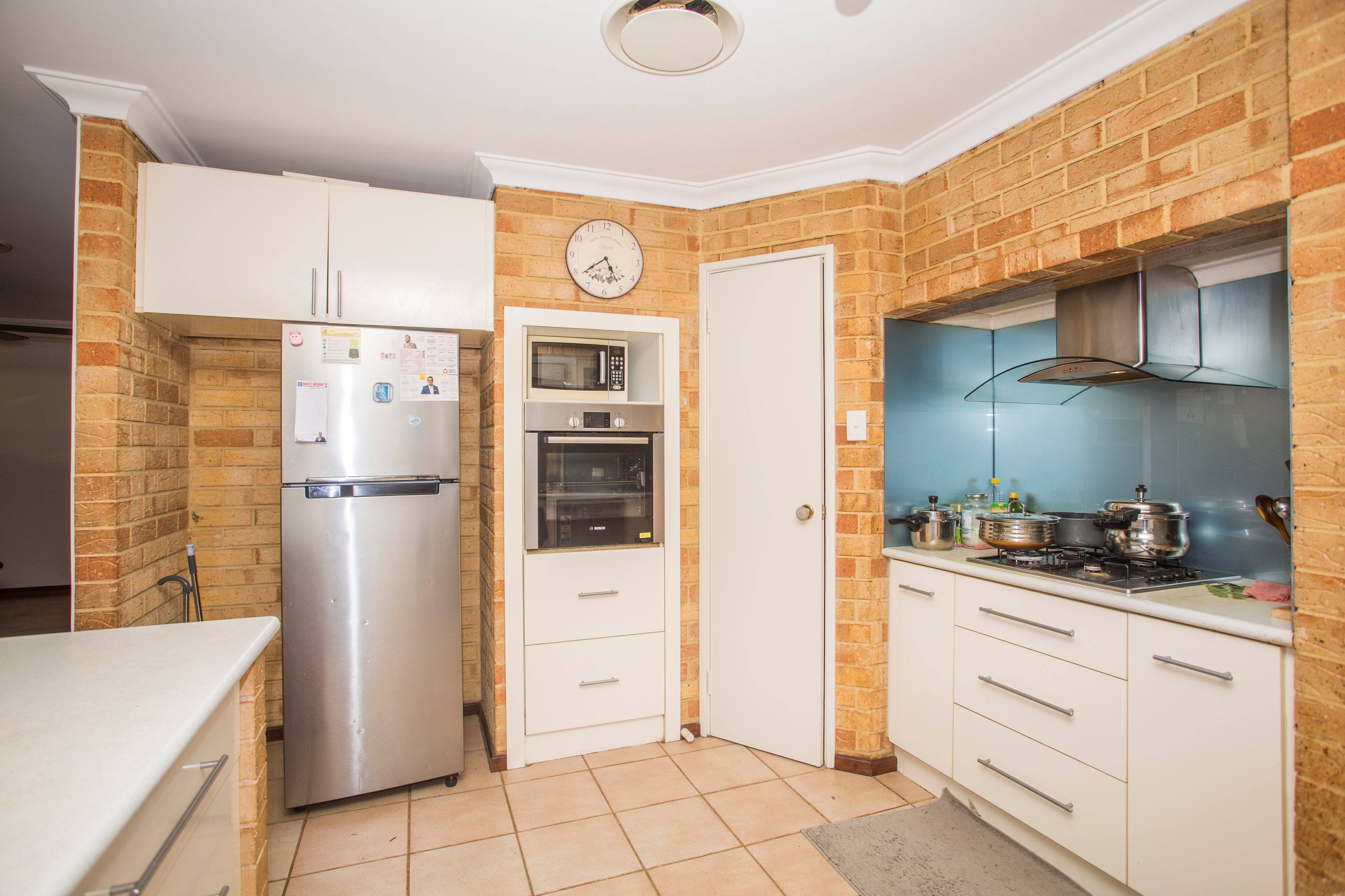 6 BURGANDY COURT, Thornlie WA 6108 - Image 8