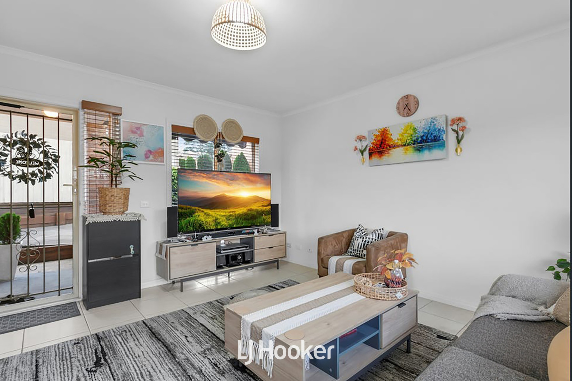 215 Power Road, Endeavour Hills, VIC 3802 - Image 9