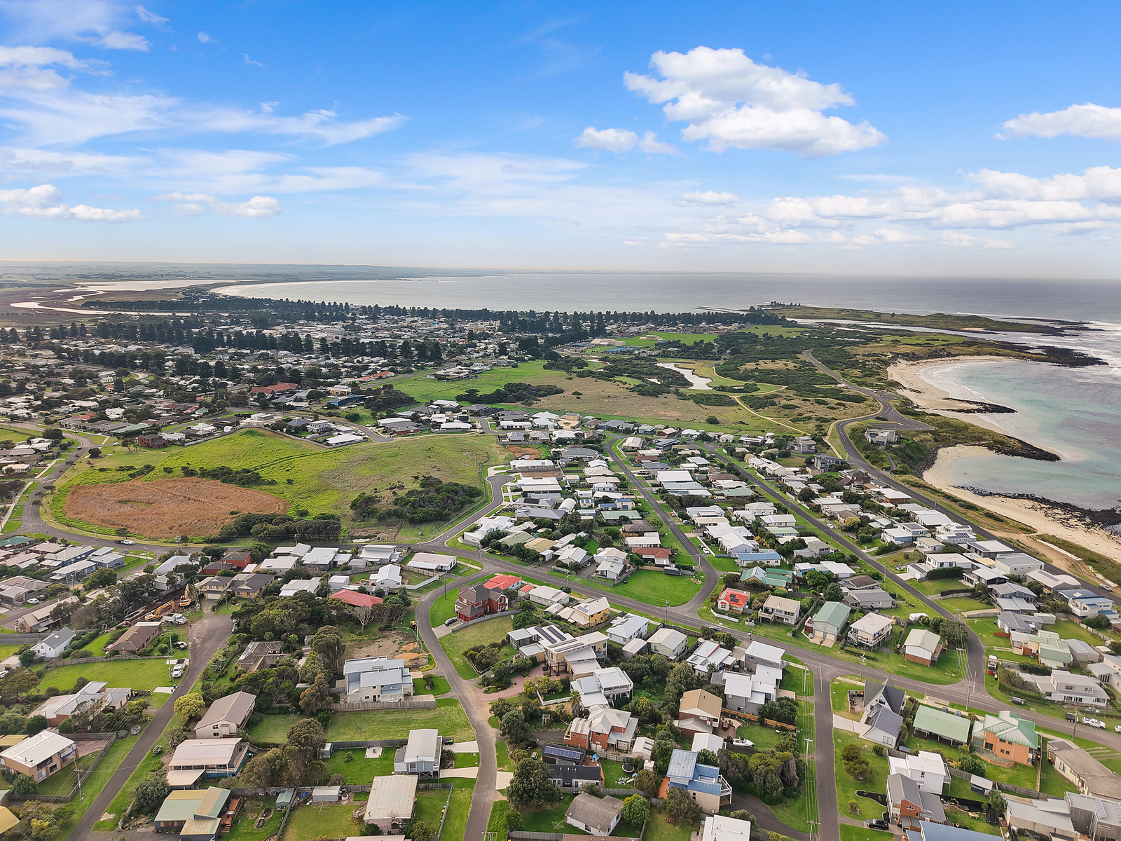 3-bedroom unit at 12B Crowe Street, Port Fairy, VIC 3284, Moyne, Victoria
