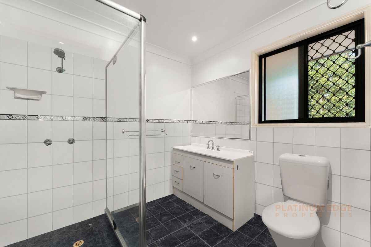 18 KATHLEEN CRESCENT, Beaudesert QLD 4285 - Image 6