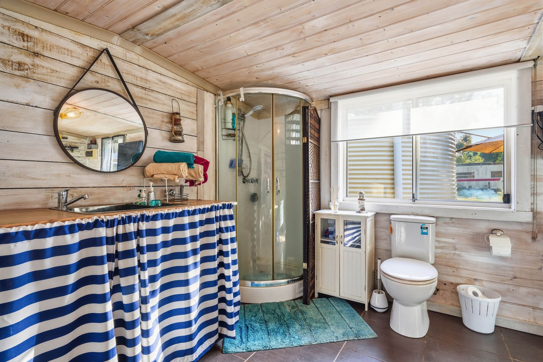 3-bedroom house at 33 Fairway Avenue, Golden Beach, VIC 3851, Wellington, Victoria