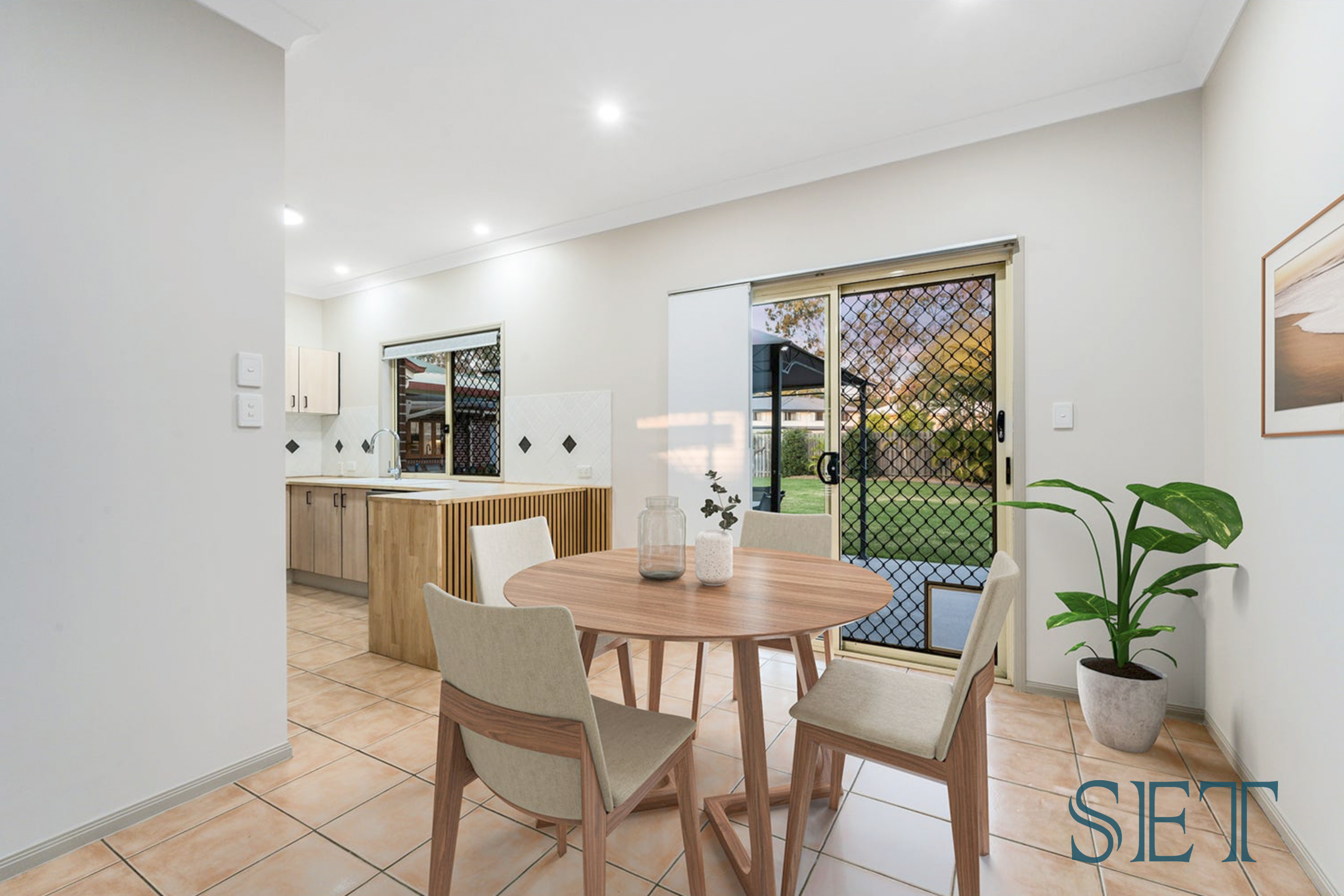 6-bedroom house at 119 Todds Road, Lawnton, QLD 4501, Moreton Bay, Queensland