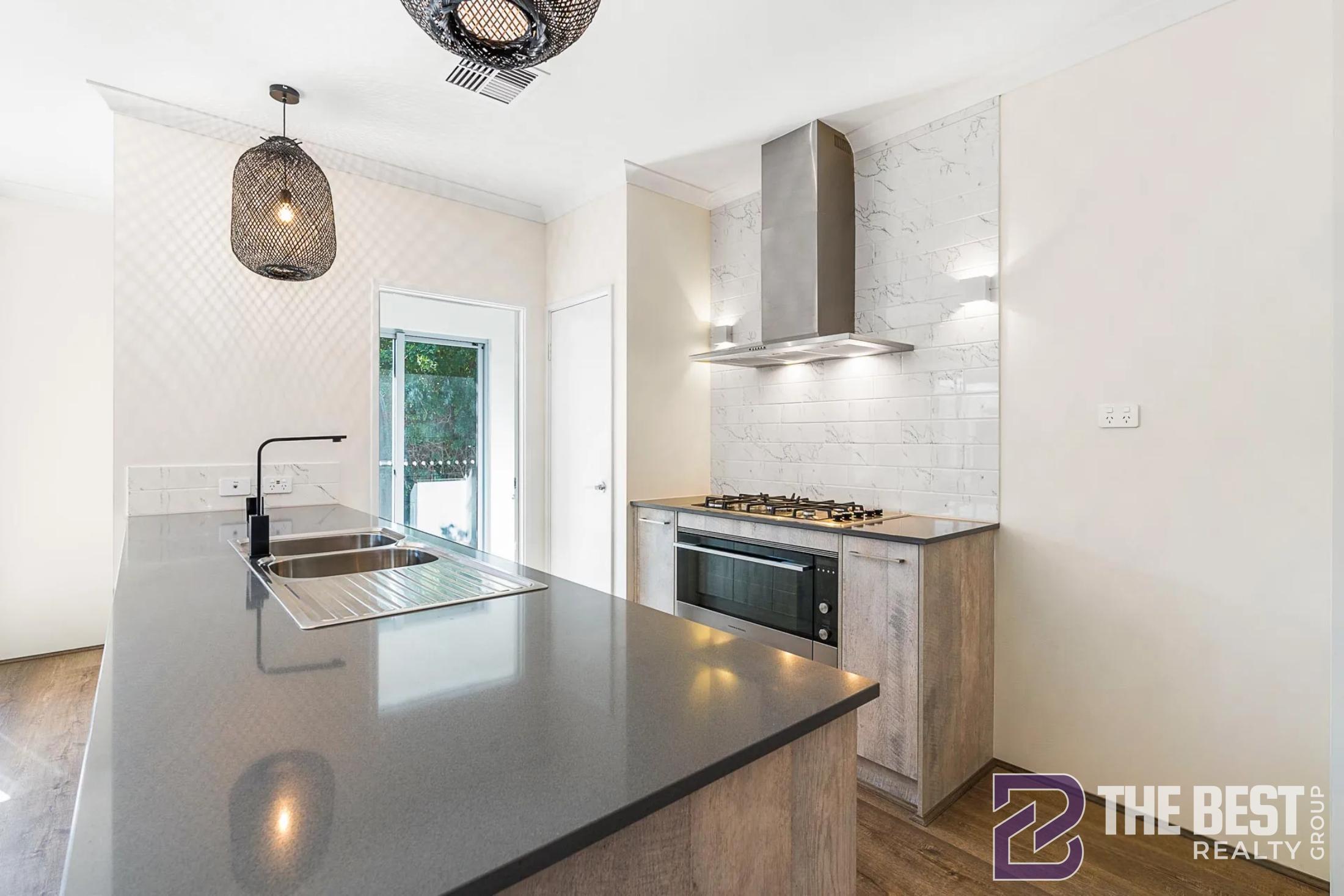 4 BARYNA STREET, Armadale WA 6112 - Image 9